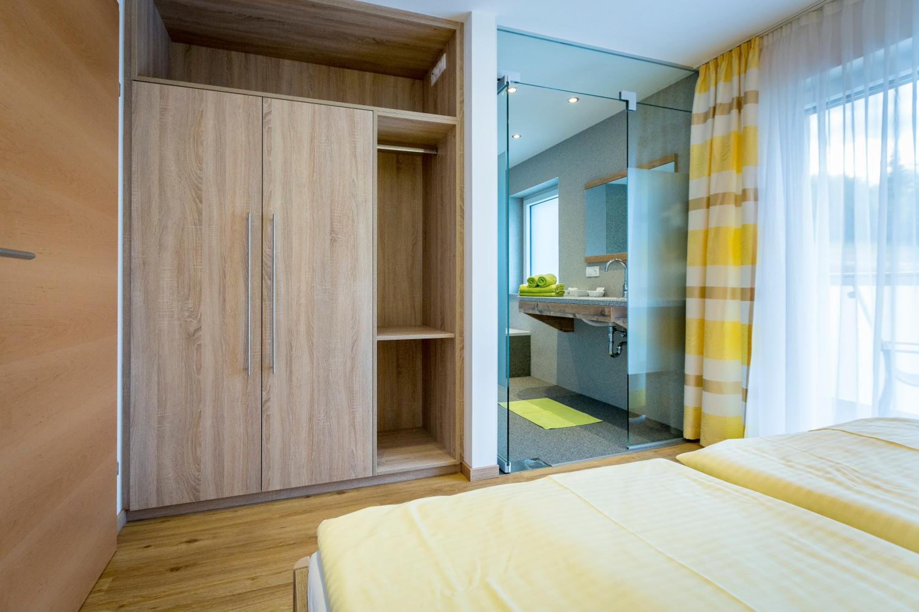 One-Bedroom Apartment -F4 photo 1
