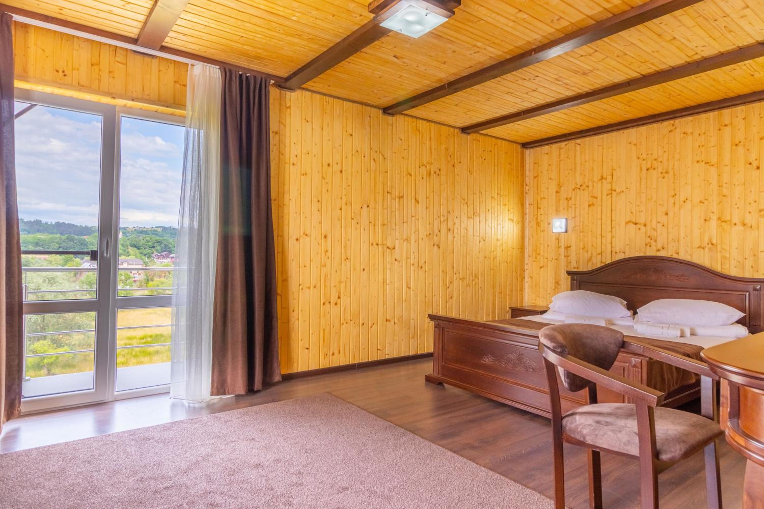 Suite photo 1