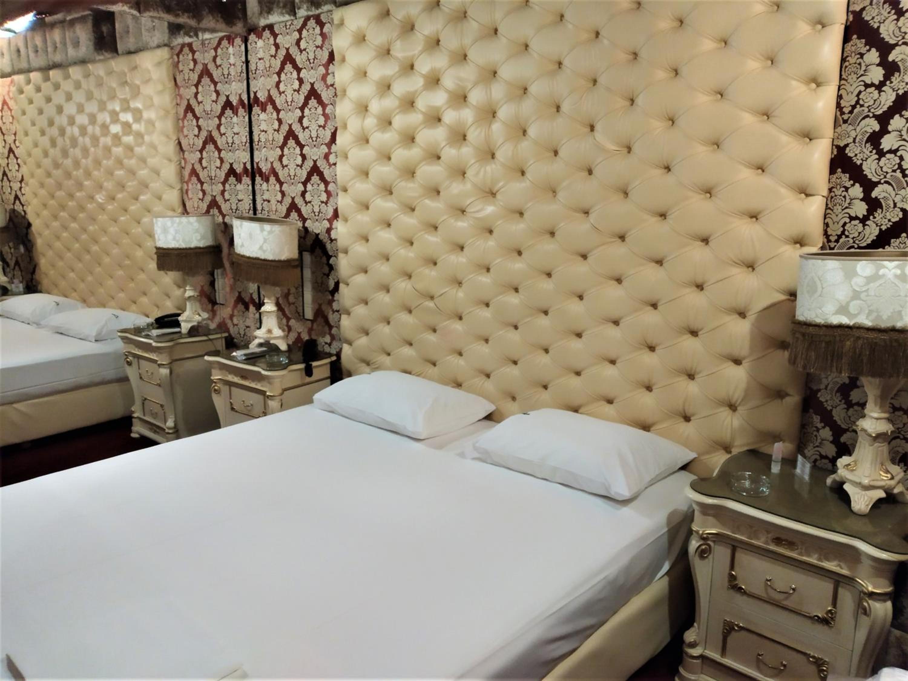 Deluxe Double Room with Shower photo 1