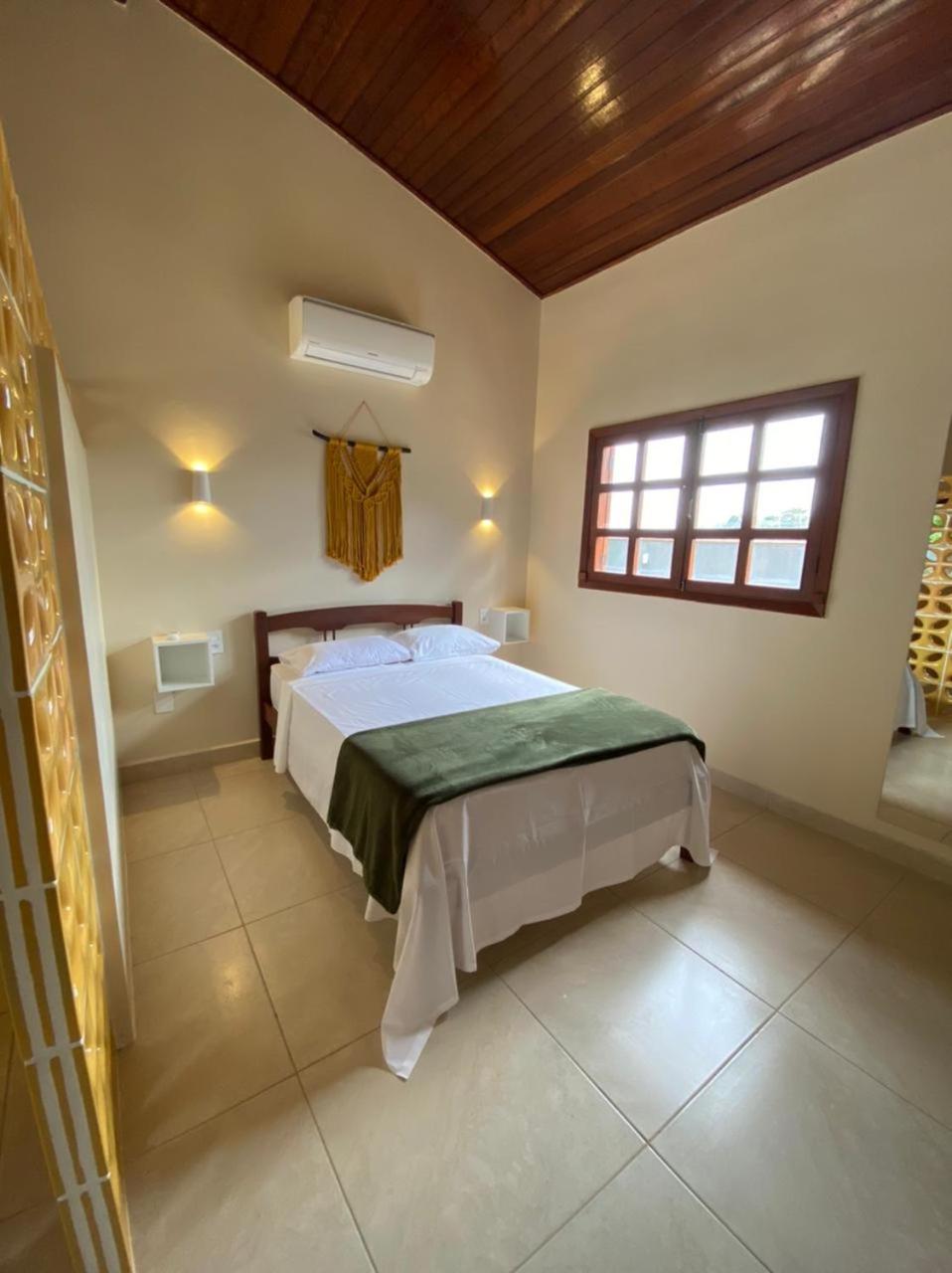 One-Bedroom Apartment - Photo 3