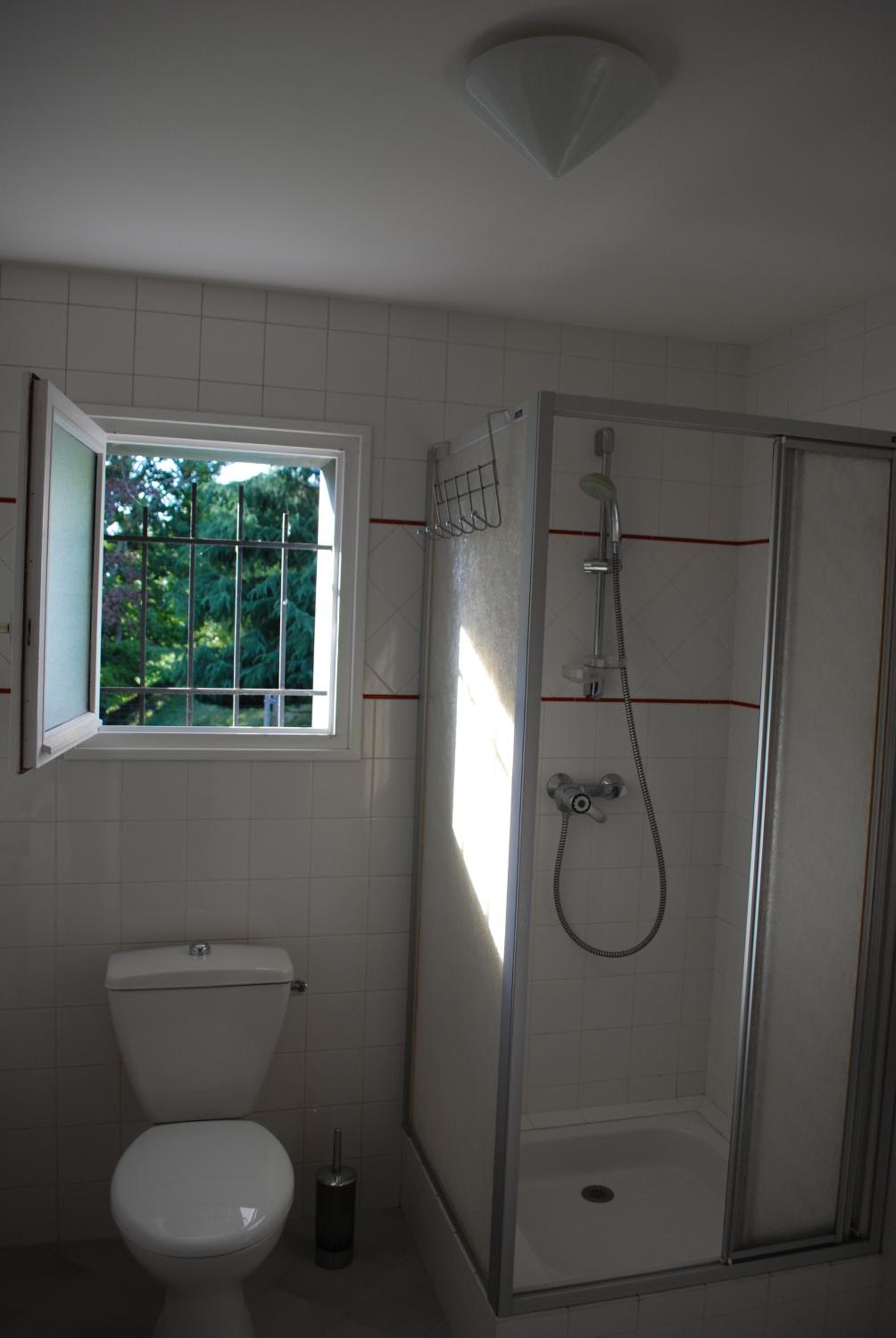 Quadruple Room with Mountain View - Photo 7