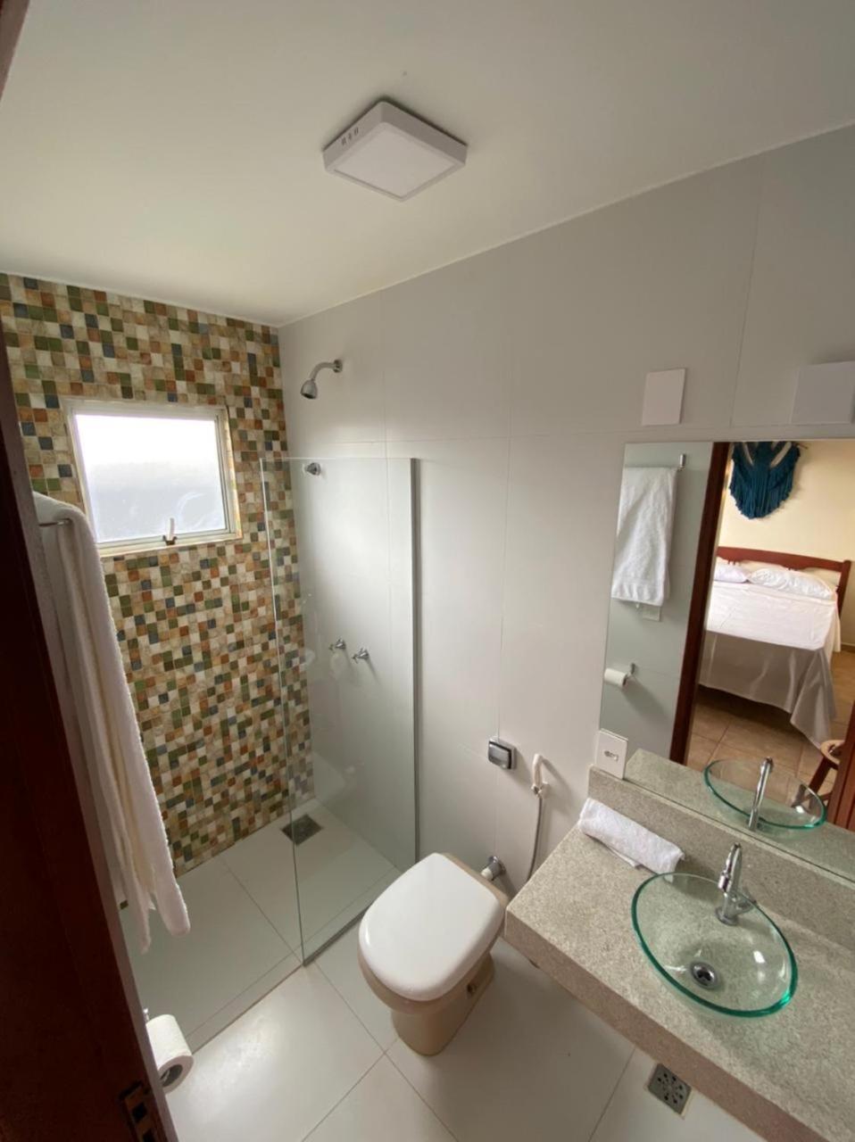 One-Bedroom Apartment - Photo 6