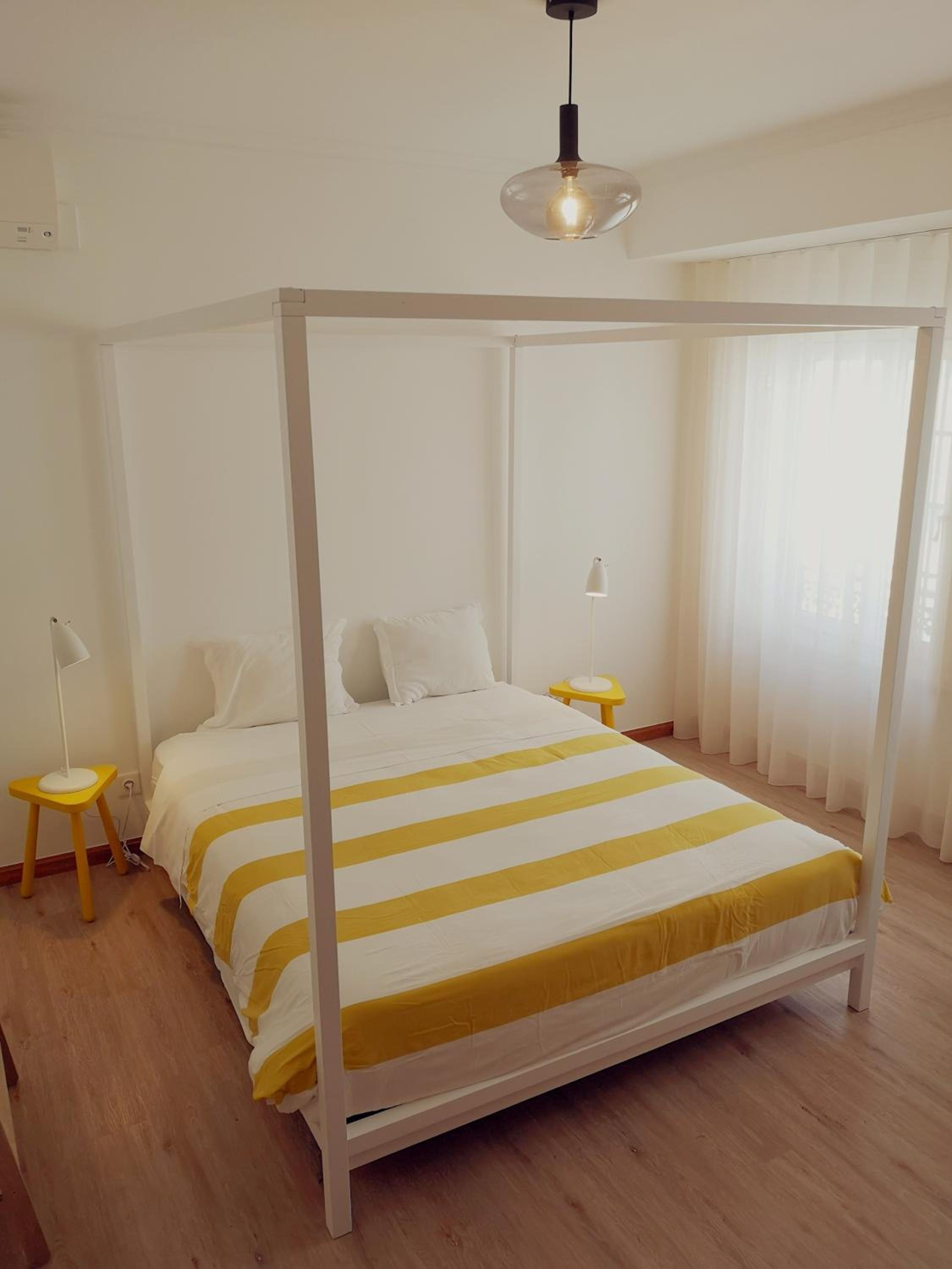 Studio Apartment - Photo 4