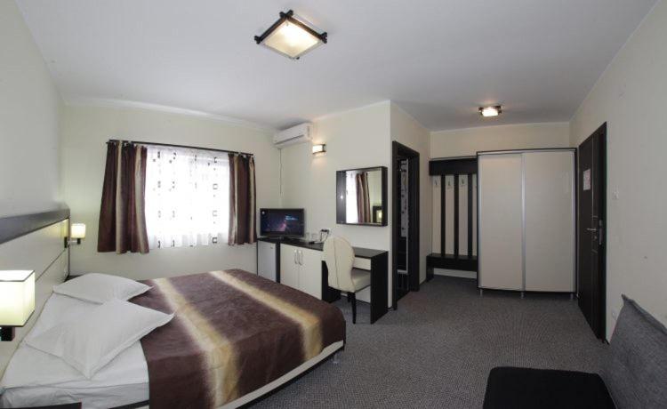 Deluxe Double Room photo 3