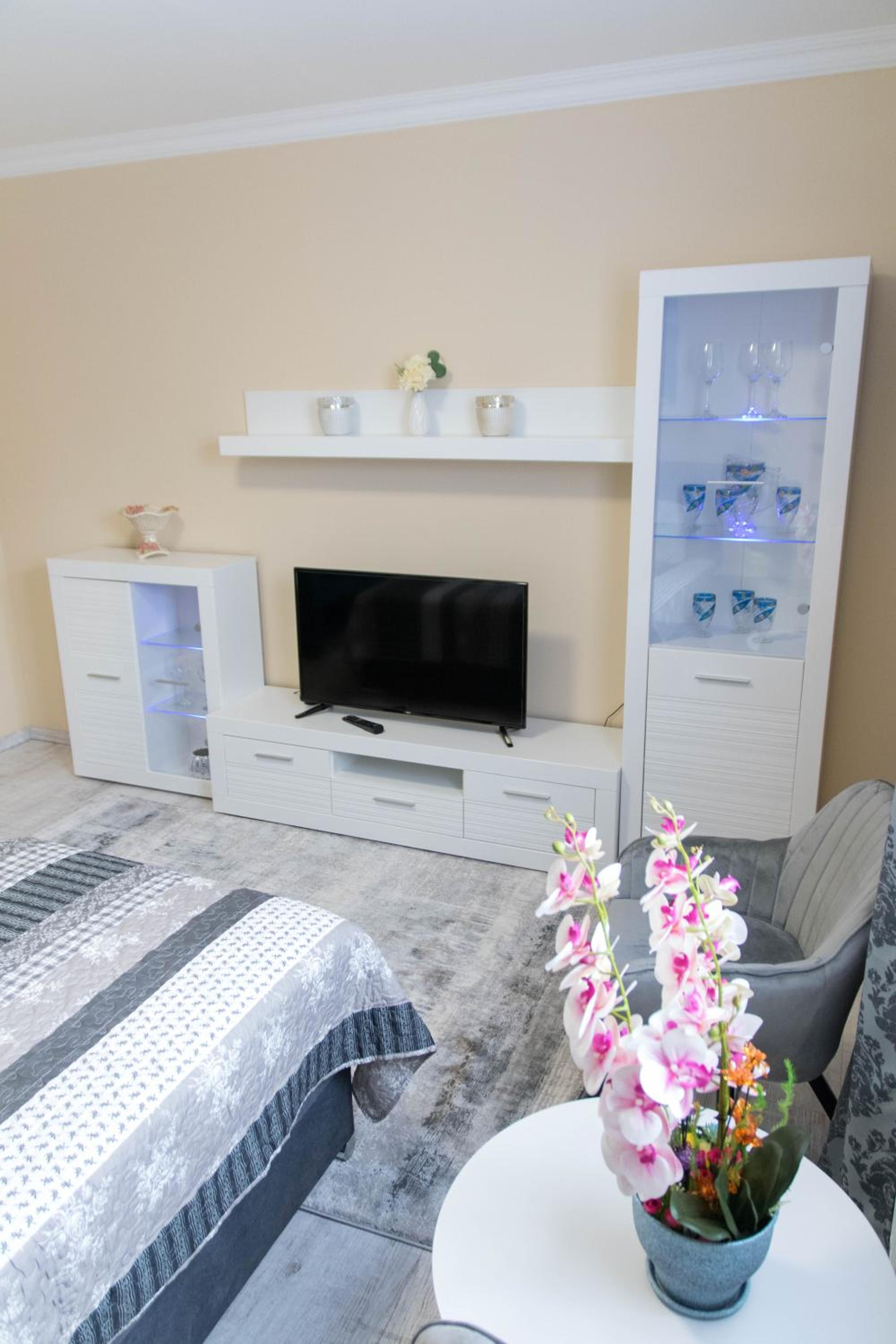 Superior King Room - Photo 2