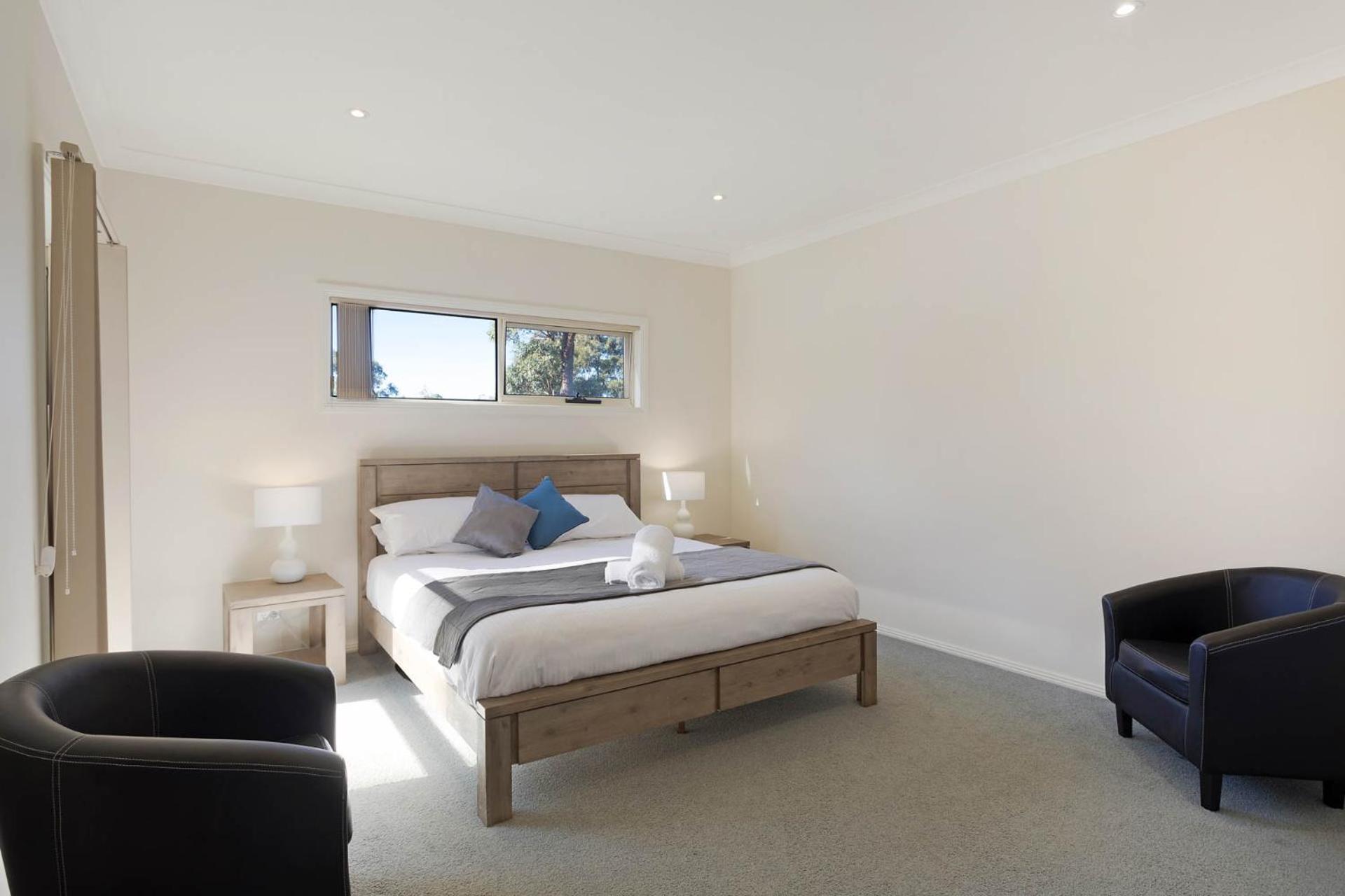 Four-Bedroom House photo 1