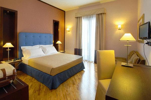Superior Double Room - Photo 2