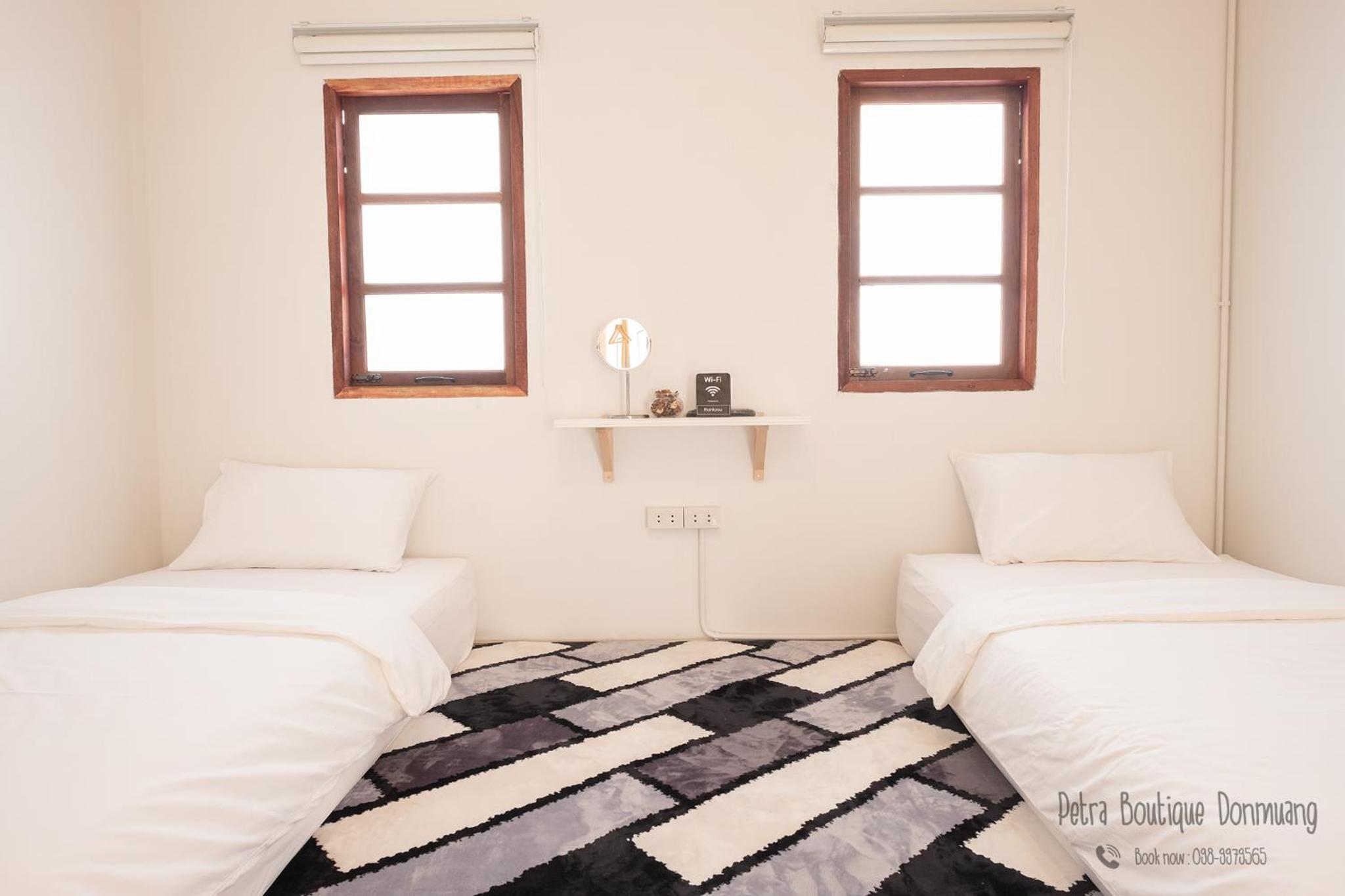 Deluxe Twin Room photo 1