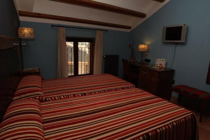 Double or Twin Room - Photo 1