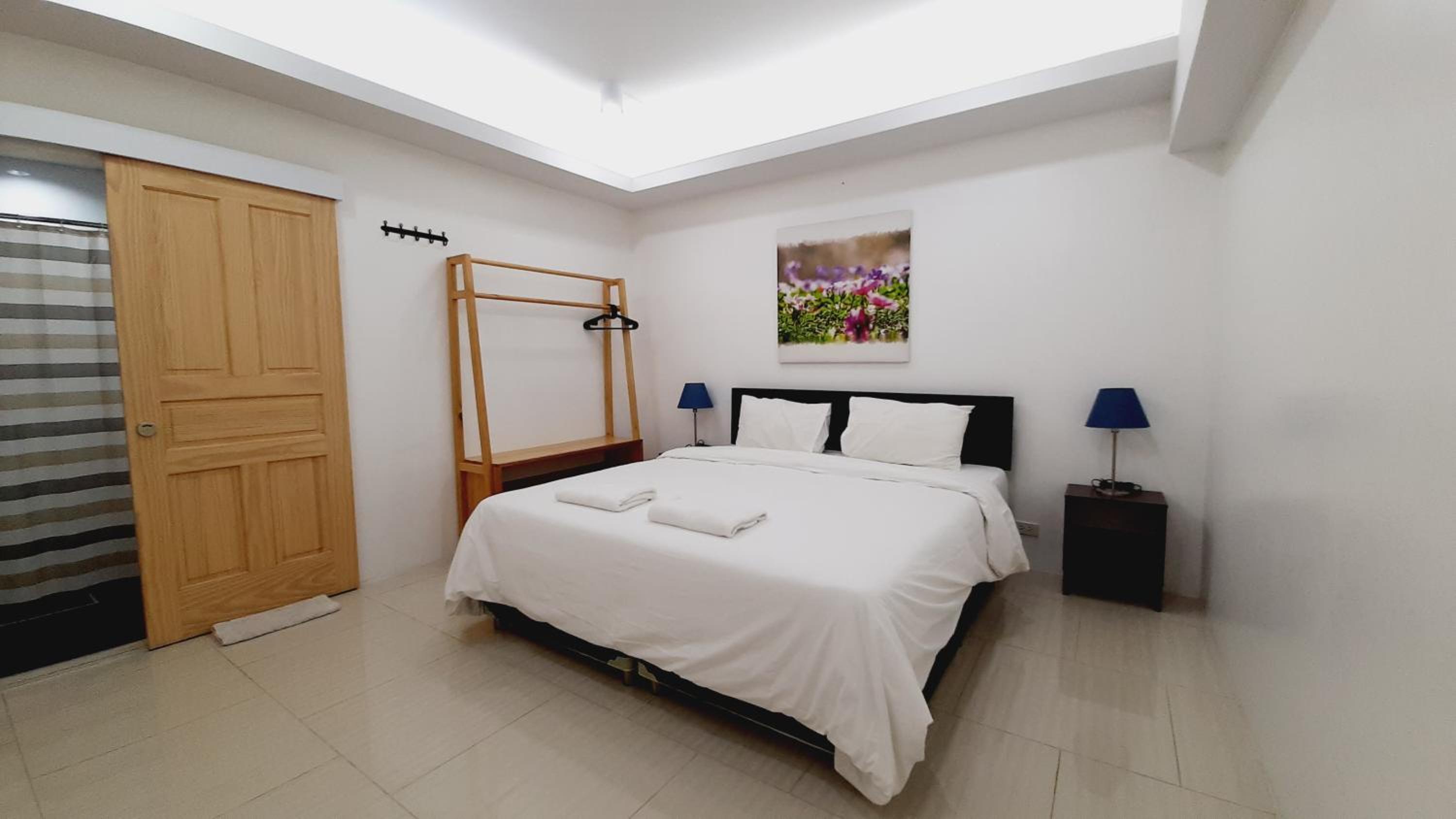 Two-Bedroom Apartment - Annex photo 2