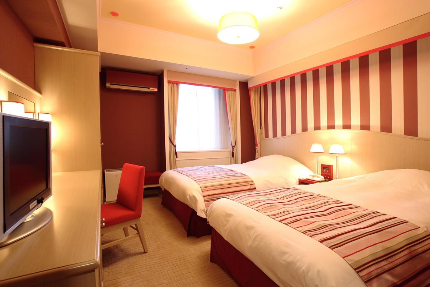 Standard Twin Room - Non-Smoking - Photo 11