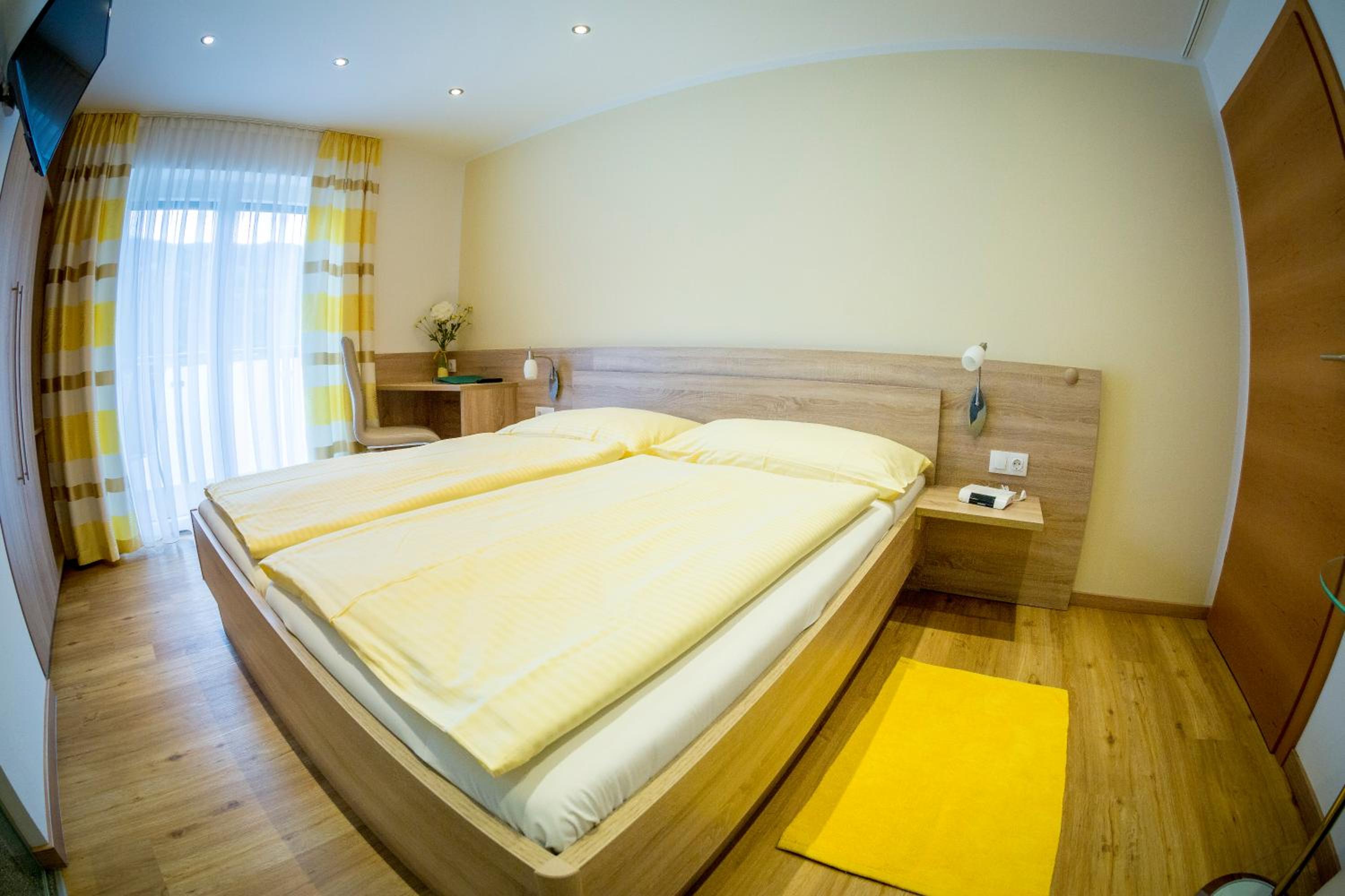 Double Room with Balcony photo 1