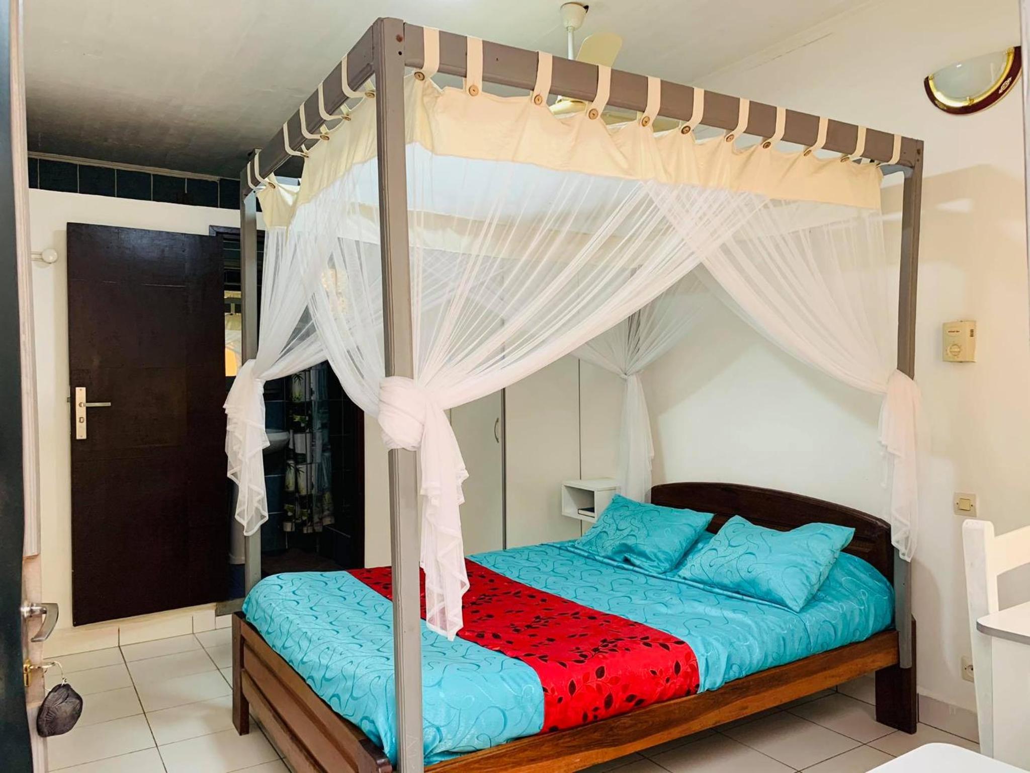 Double Room with Private Bathroom