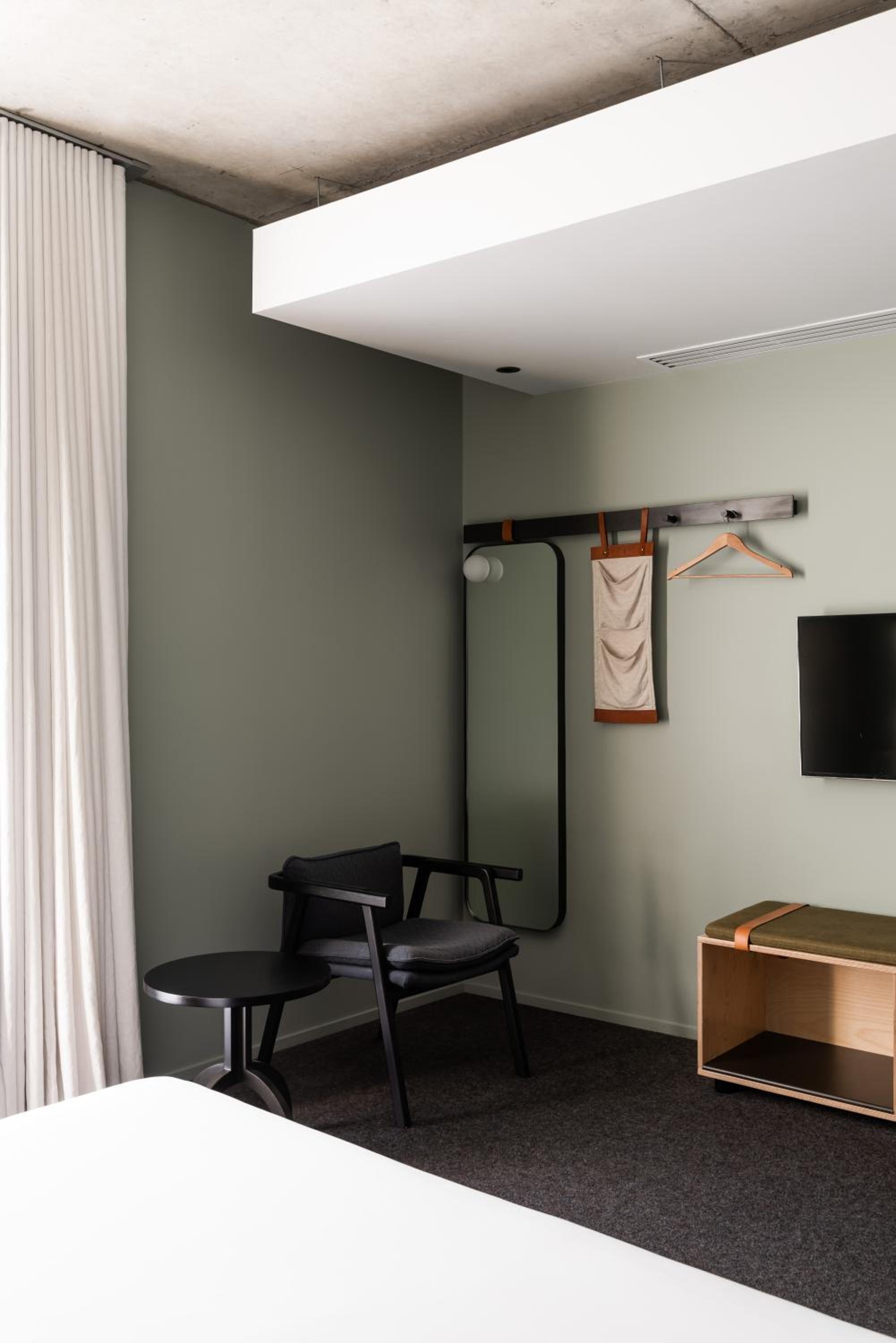 Large King Room
