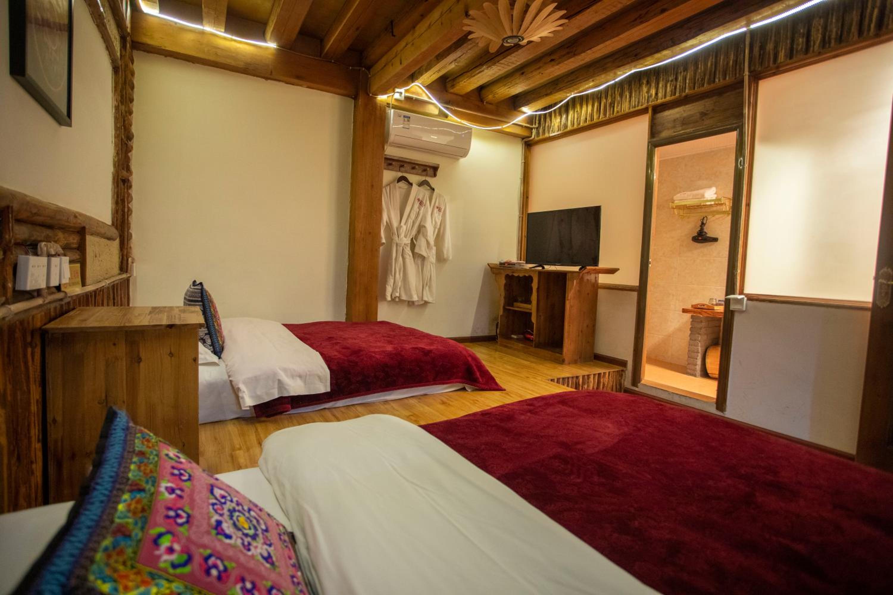 Twin Room With Garden View photo 2