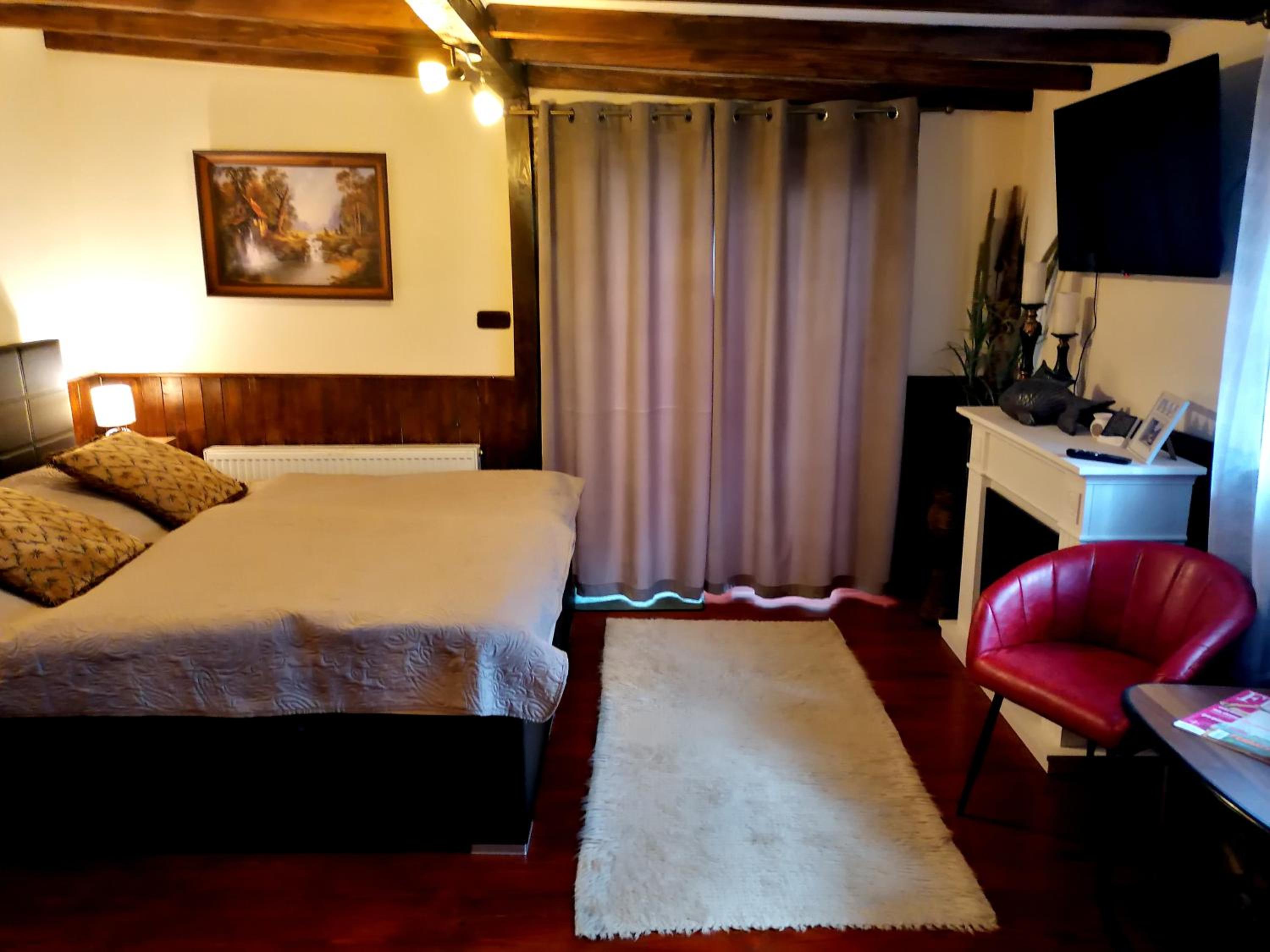 Double Room with Terrace - Photo 4