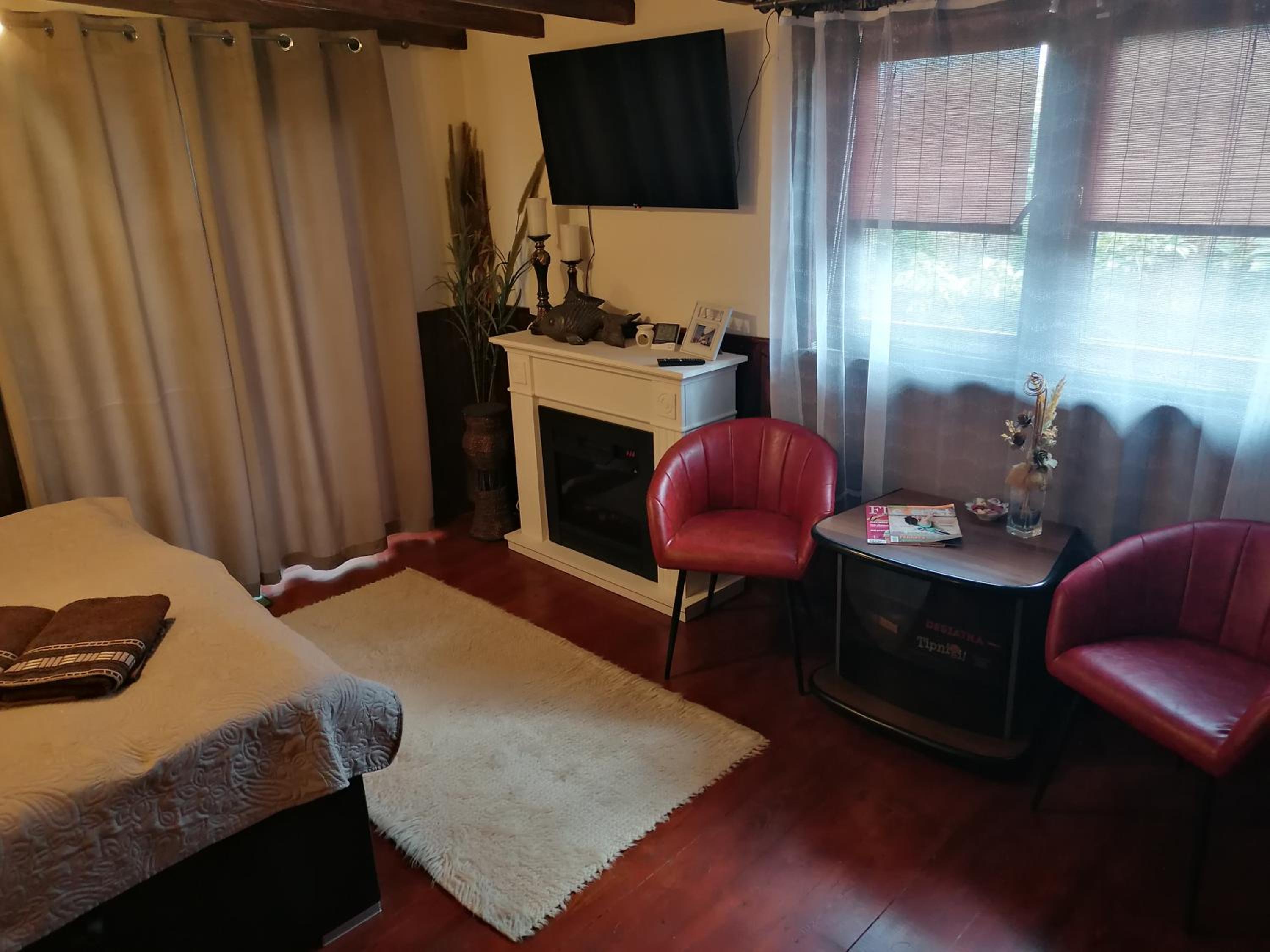 Double Room with Terrace - Photo 9