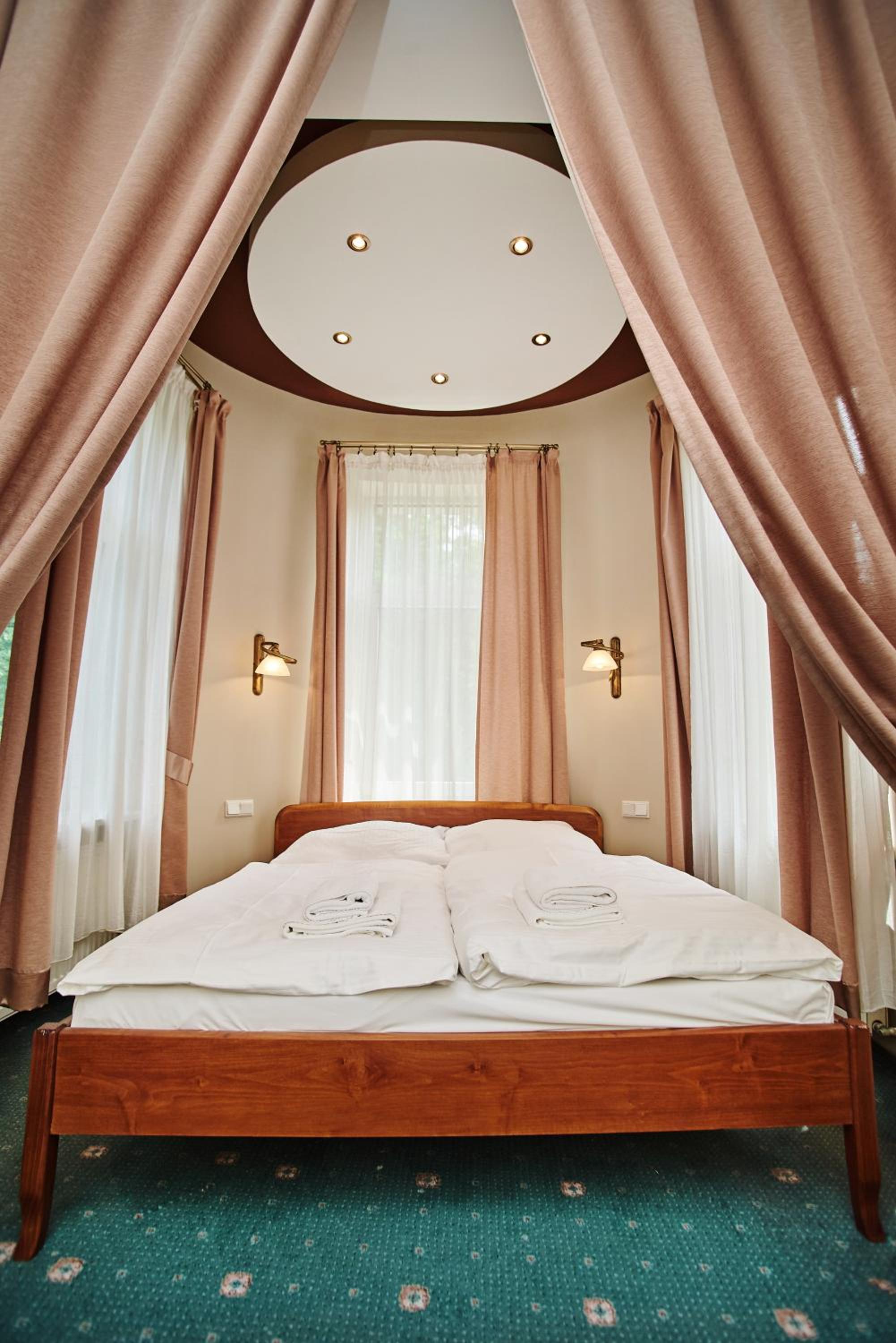 Superior Double Room - Photo 1
