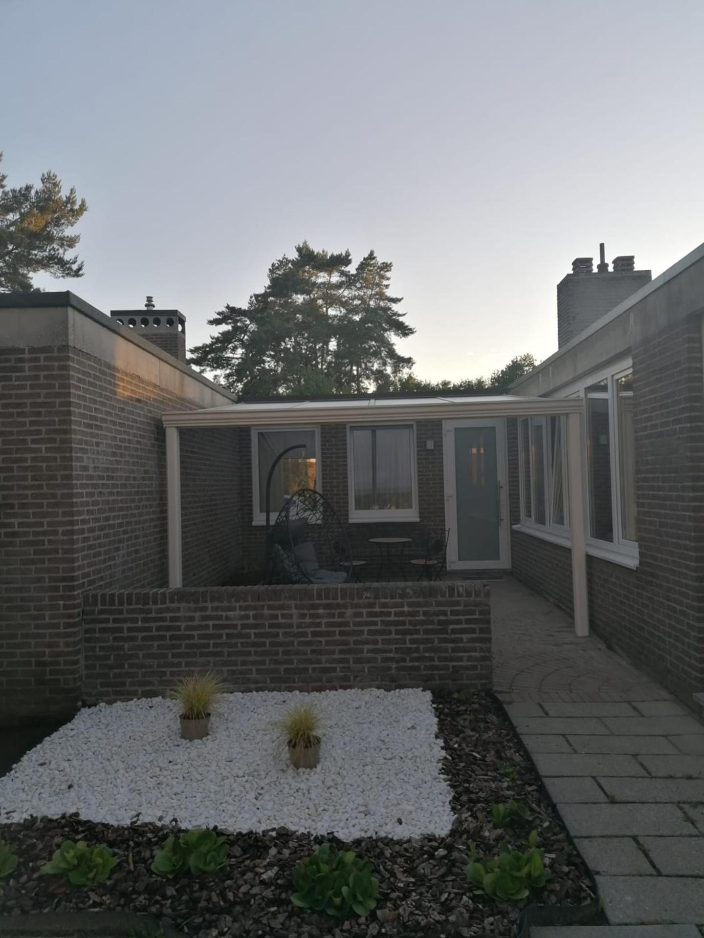 Three-Bedroom House photo 3