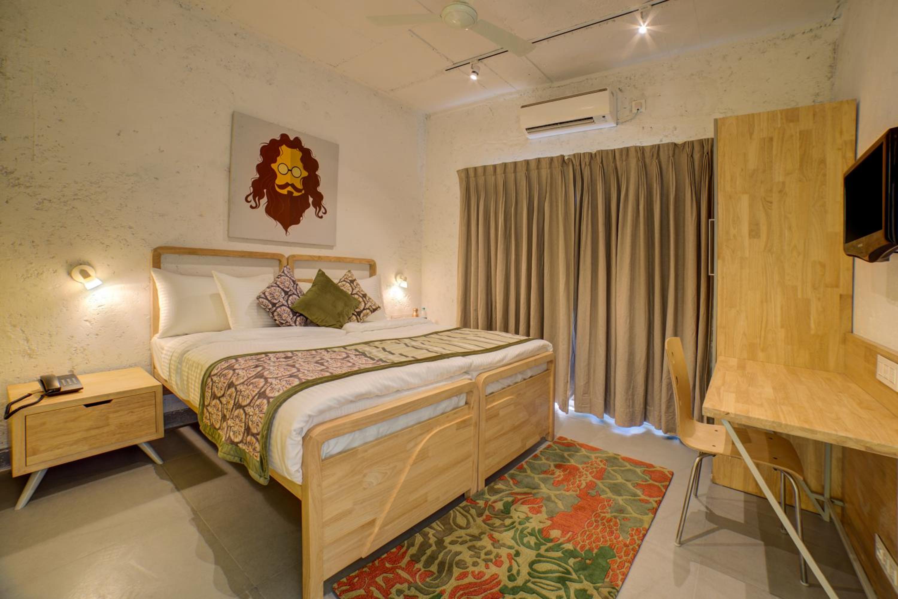 Deluxe Room - Photo 1