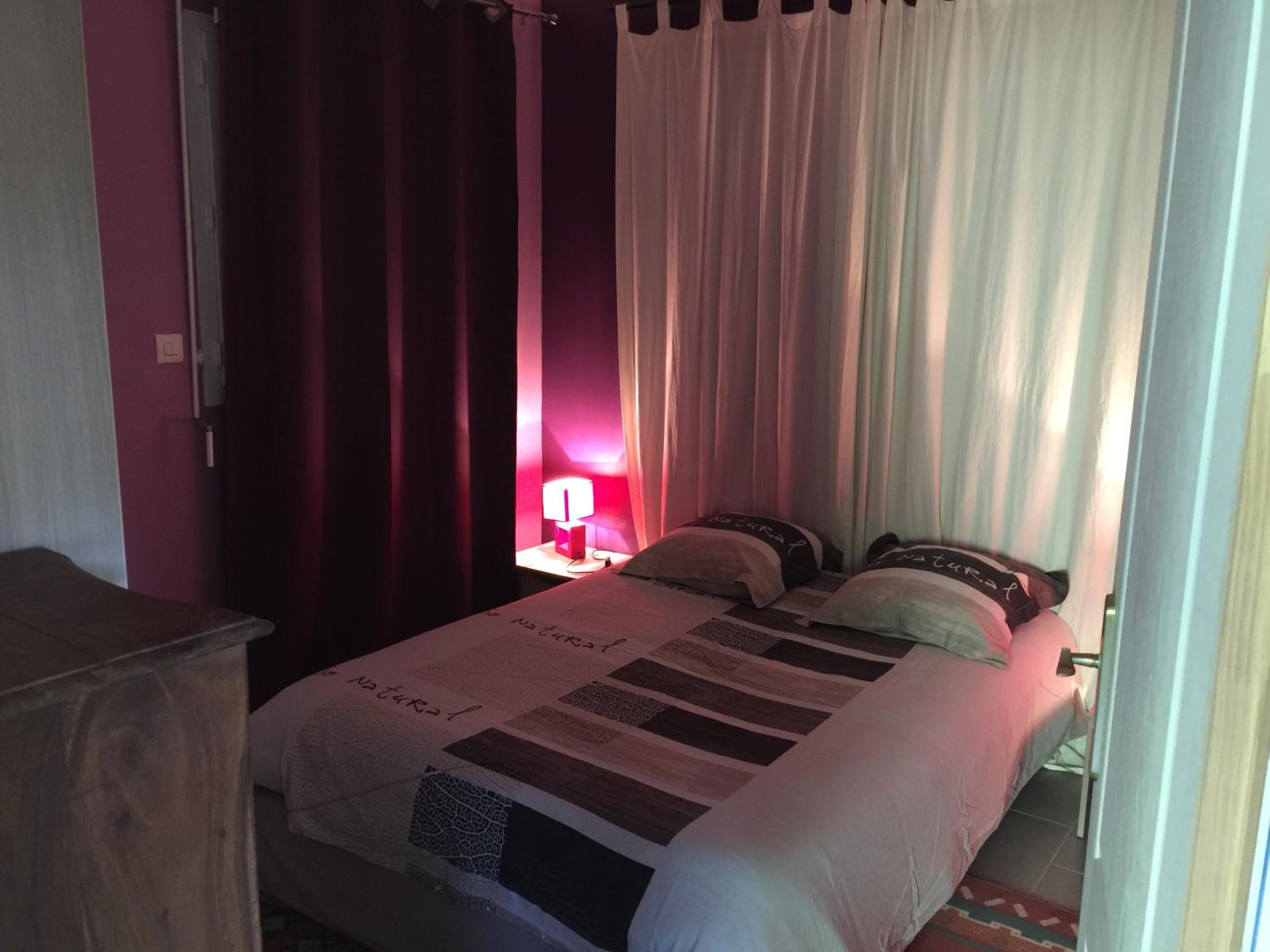 Double Room with Garden View - Photo 16