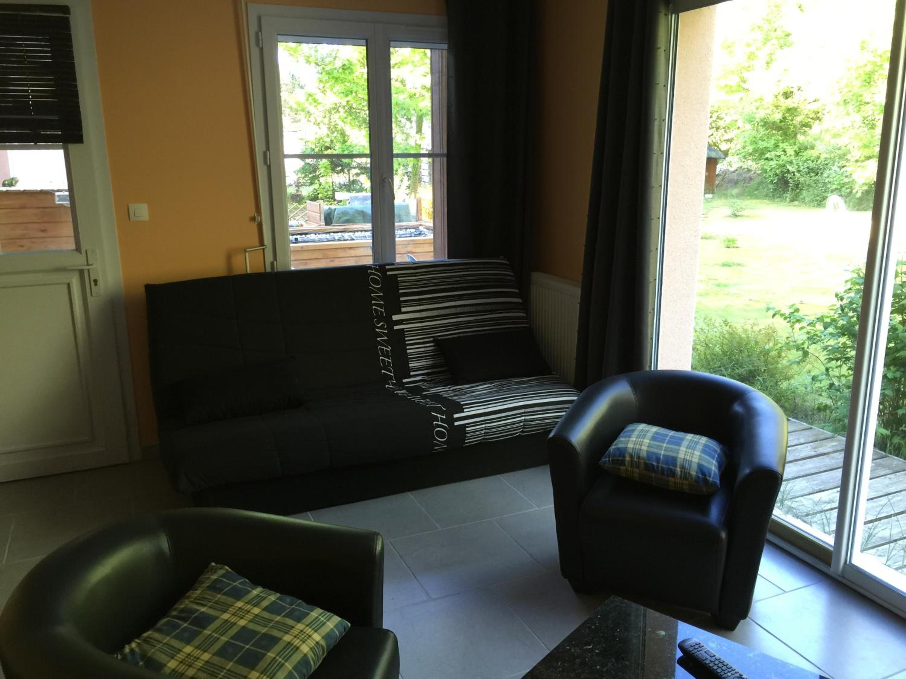 Double Room with Garden View - Photo 12