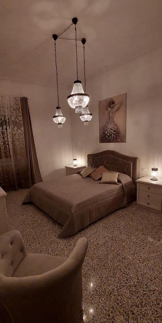 Two-Bedroom Apartment - Photo 6