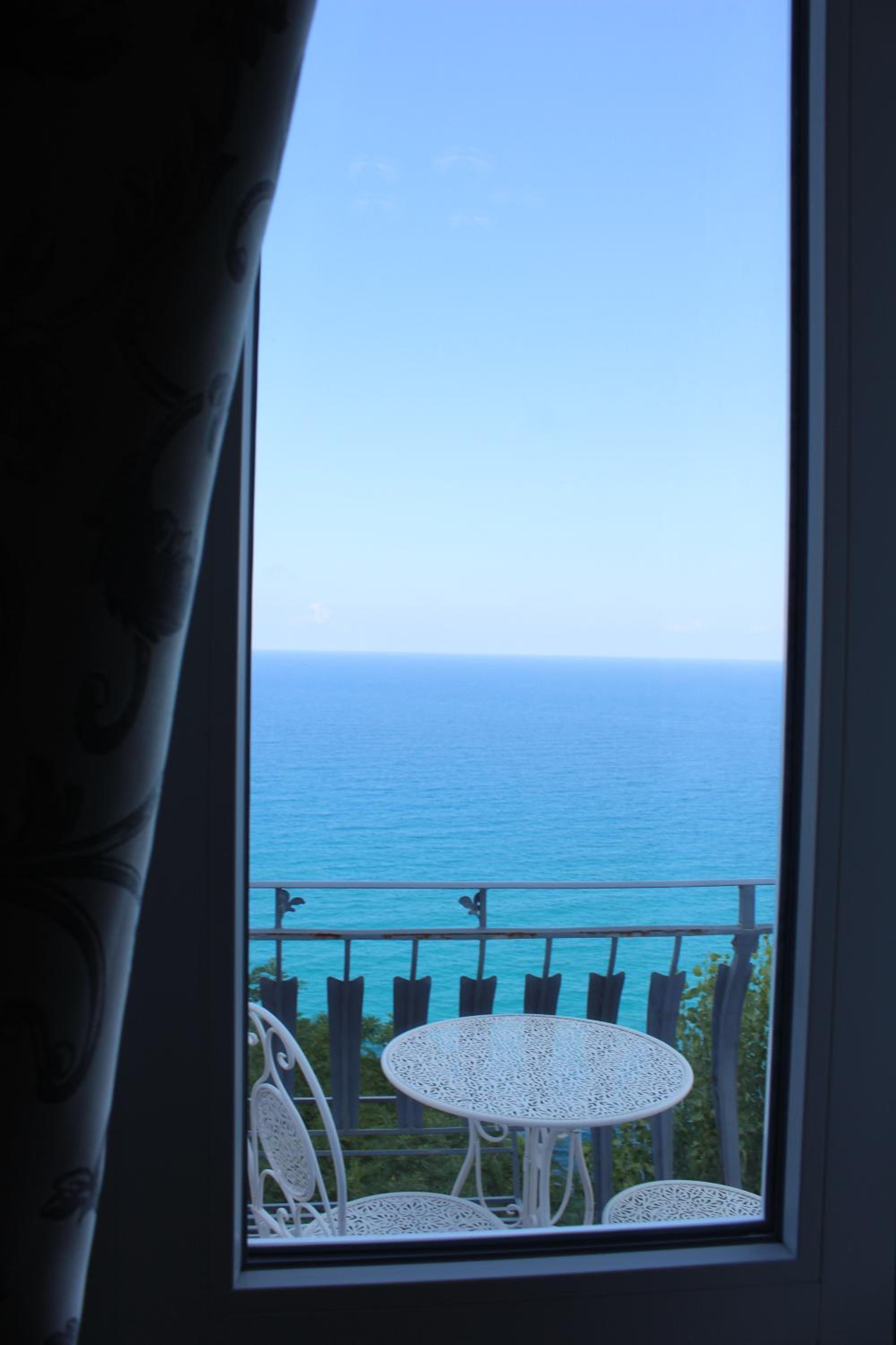 Junior Suite with Sea View photo 3