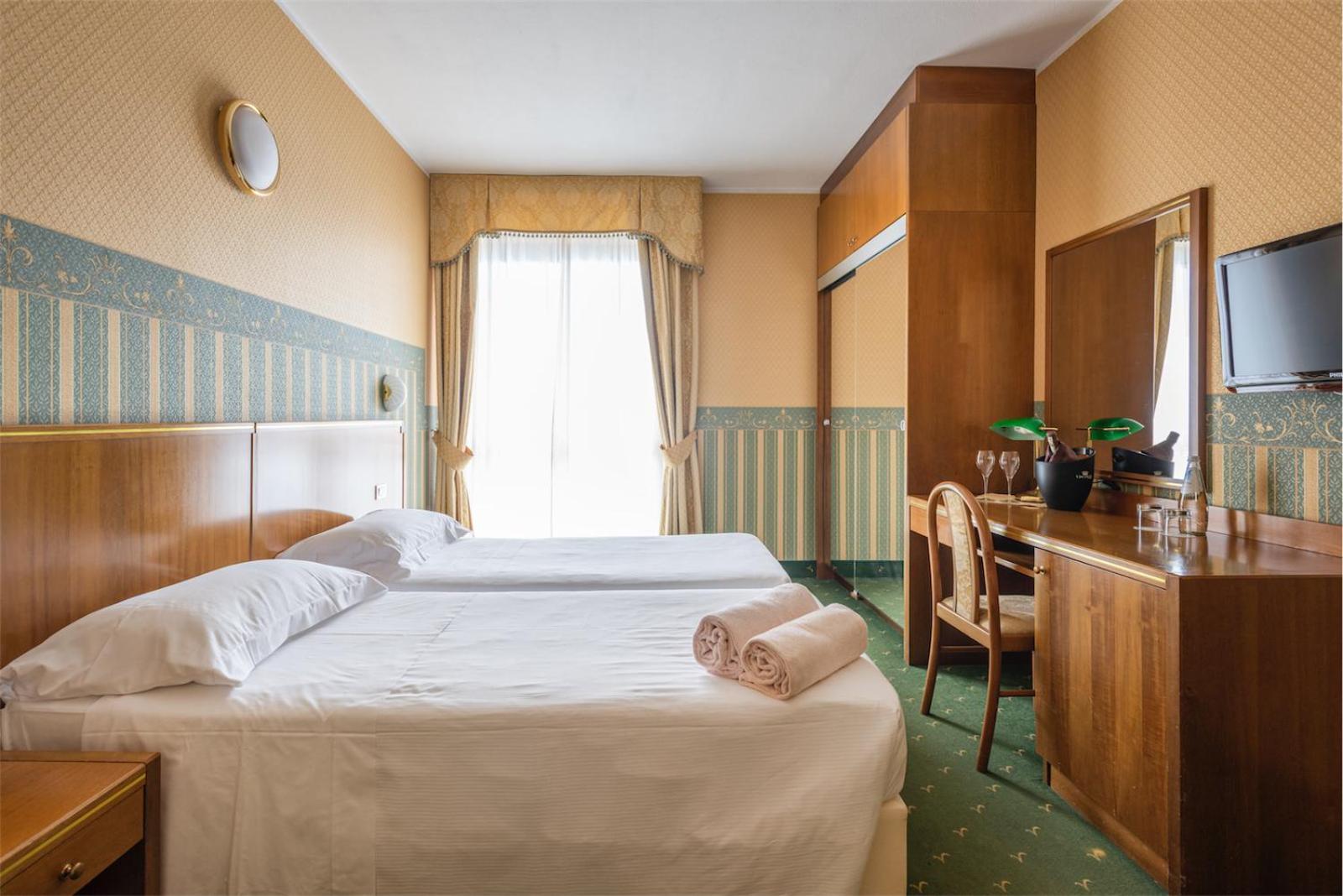 Classic Room with Pool View photo 1