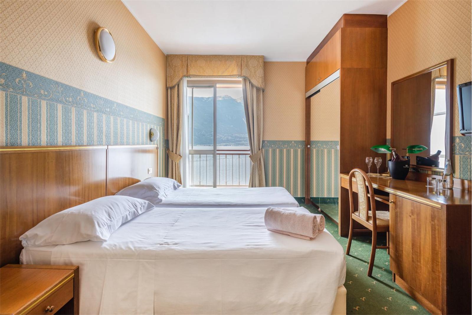 Classic Room with Lake View photo 1