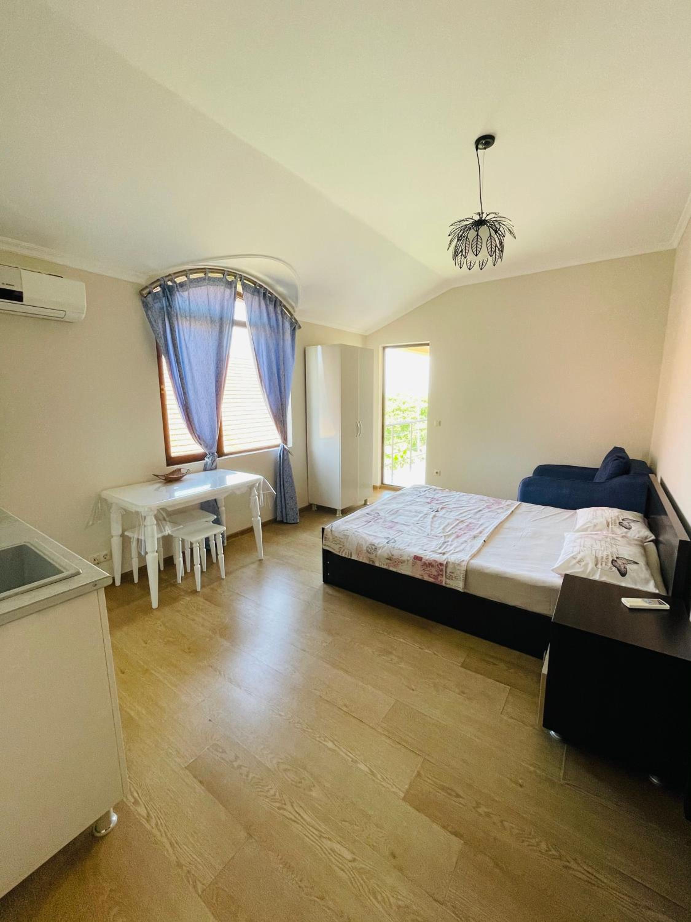 Double Room with Balcony photo 3