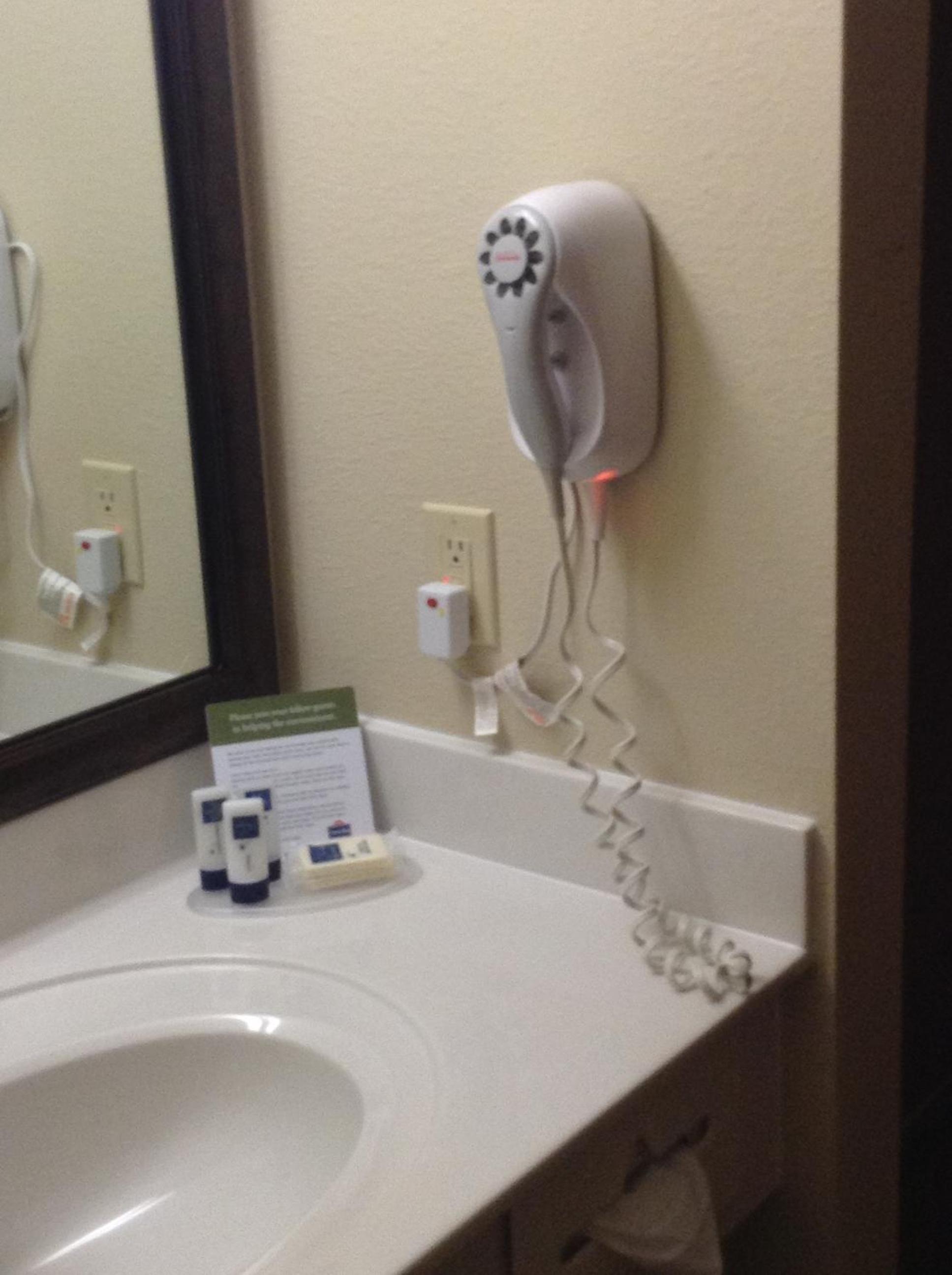 King Room - Mobility Access/Non-Smoking photo 2