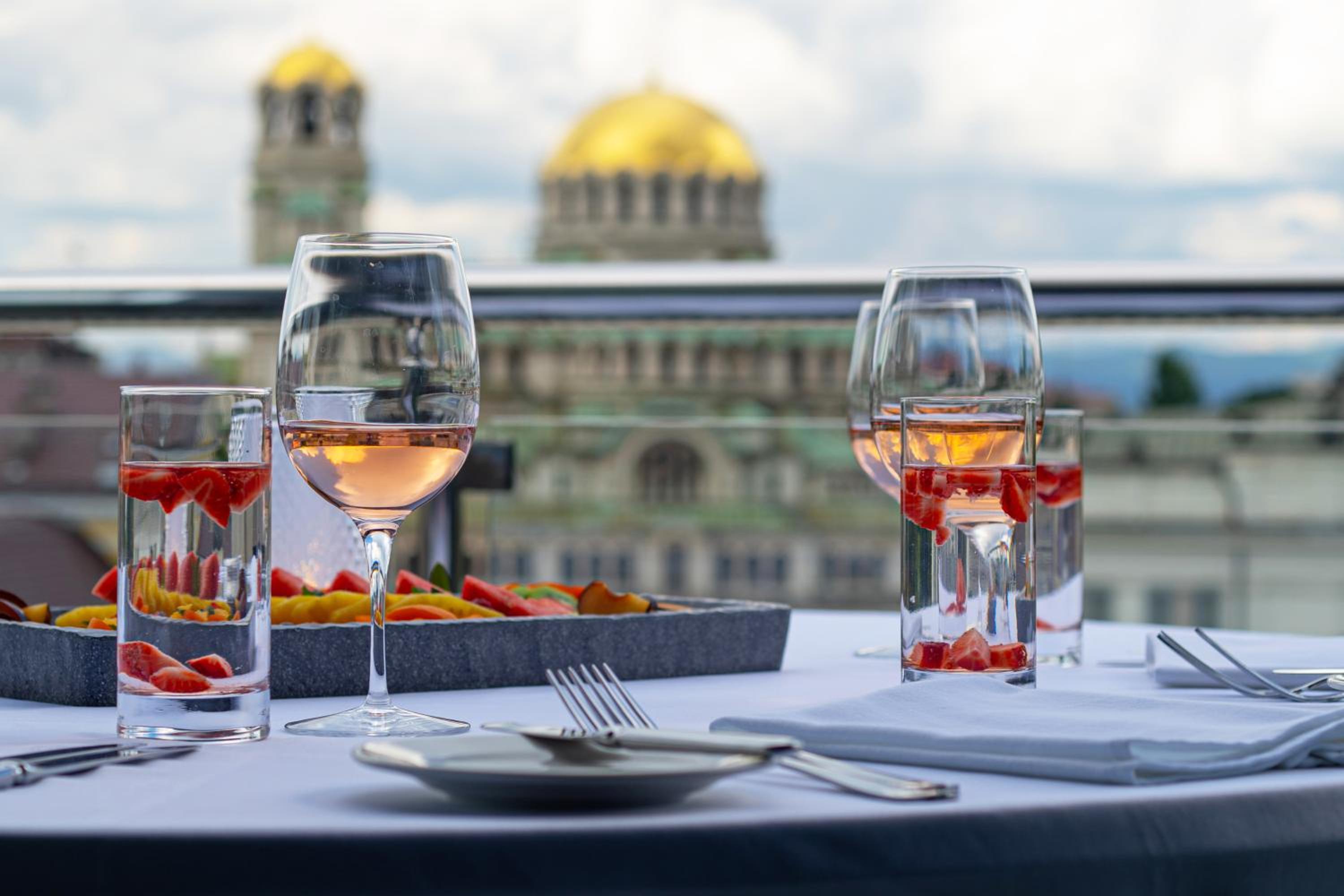 King Suite with Cathedral View and Terrace - Photo 8