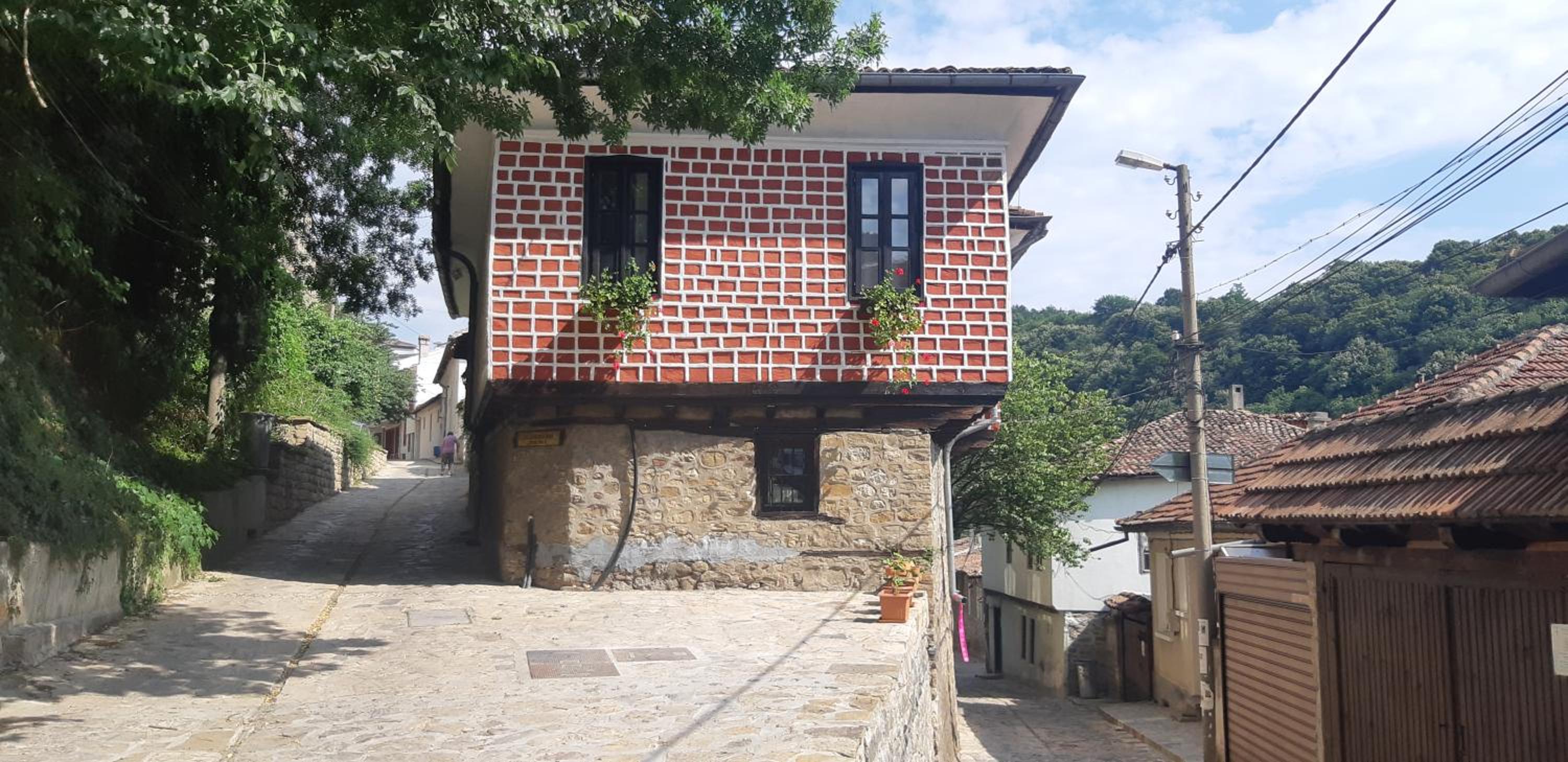 Villa photo 1