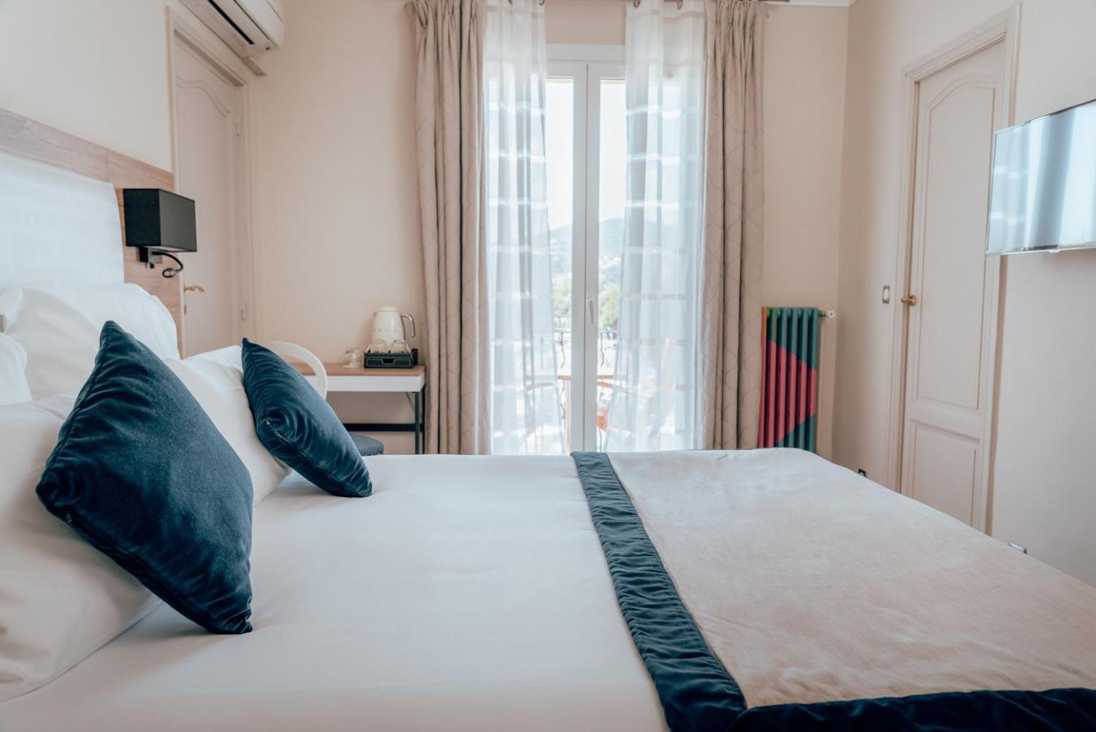 Classic Double Room - Photo 4