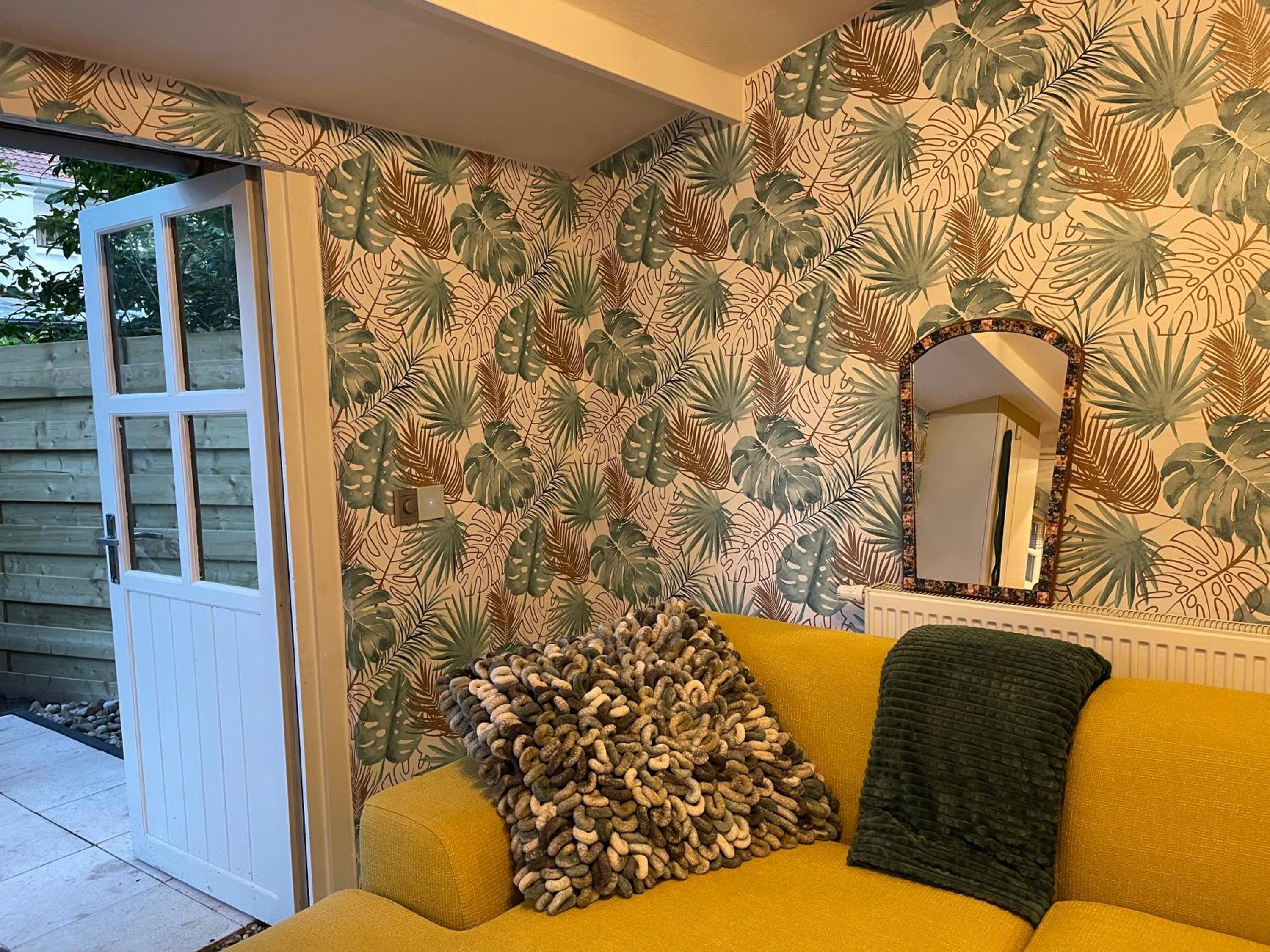 One-Bedroom House - Photo 19
