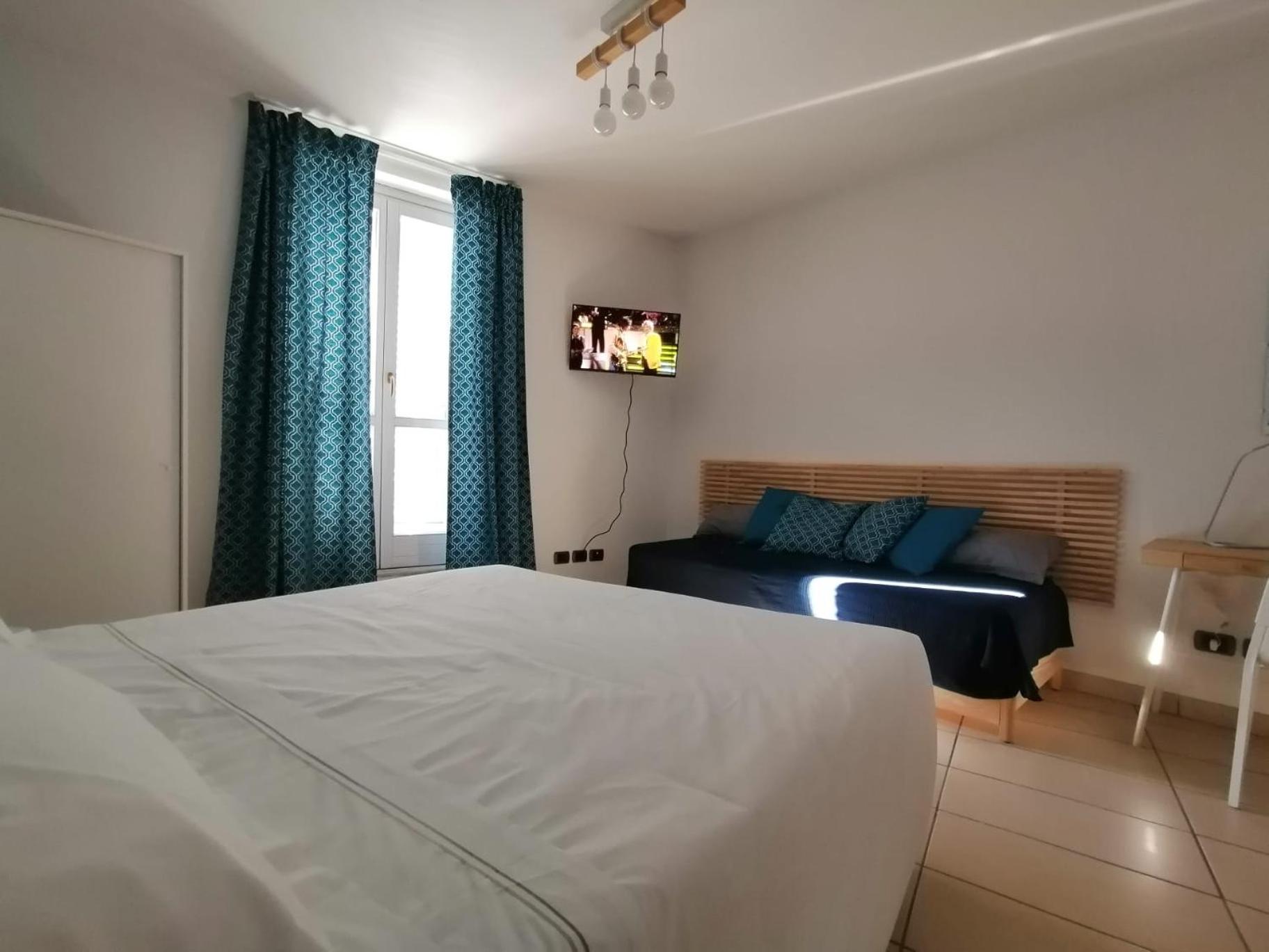 Classic Triple Room - Photo 3
