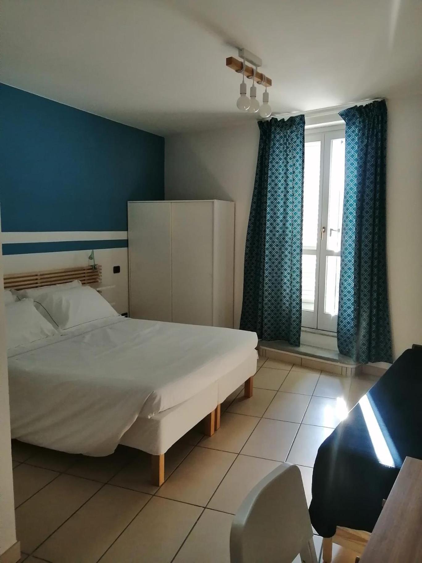 Classic Triple Room - Photo 2