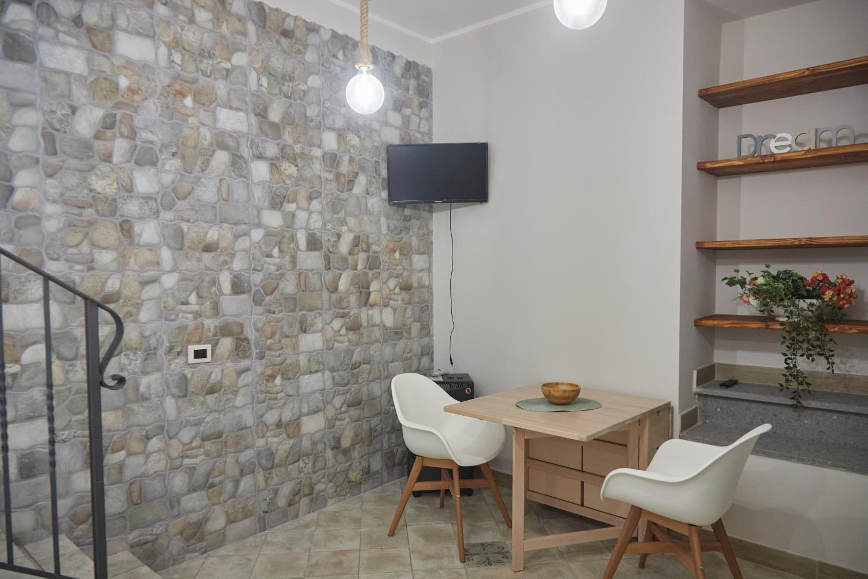 One-Bedroom House photo 3