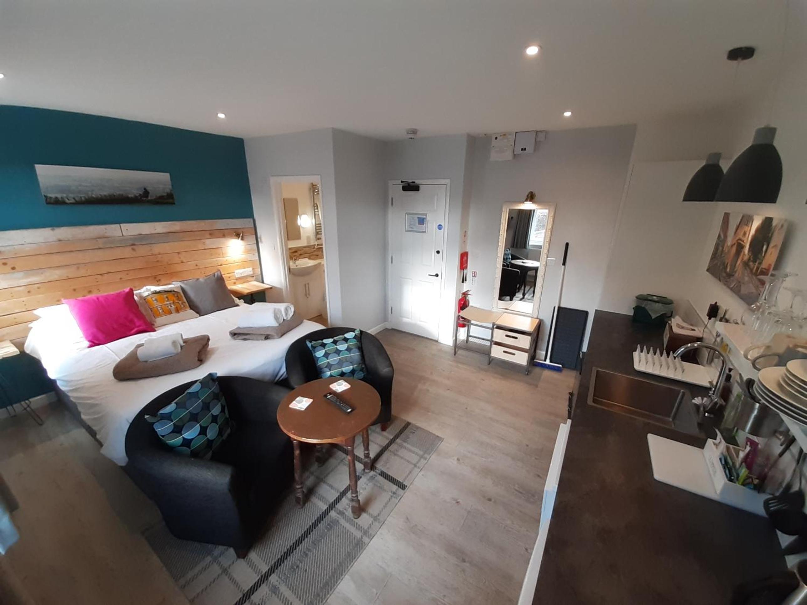 Studio Apartment
