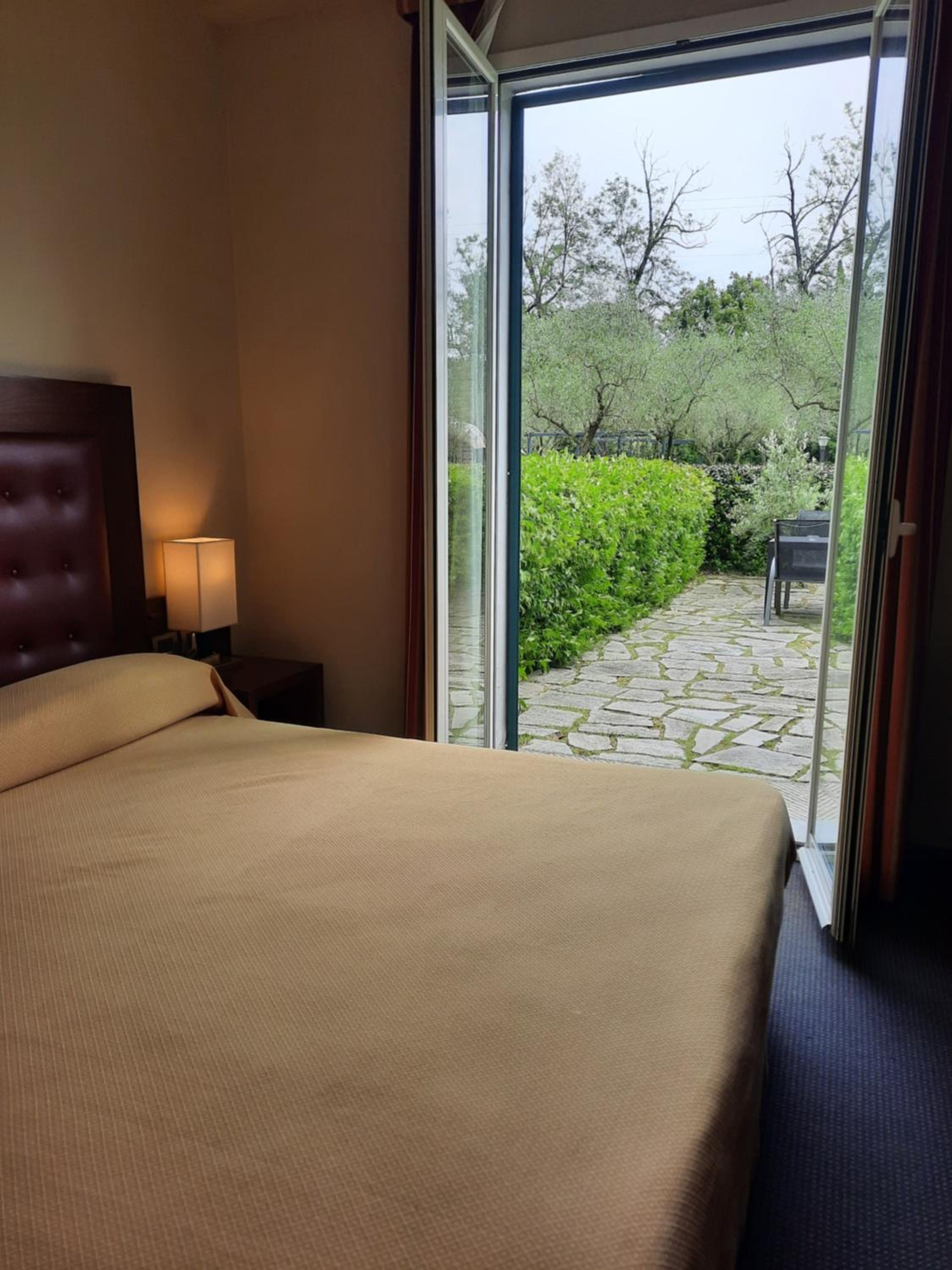 Double Room - Photo 3