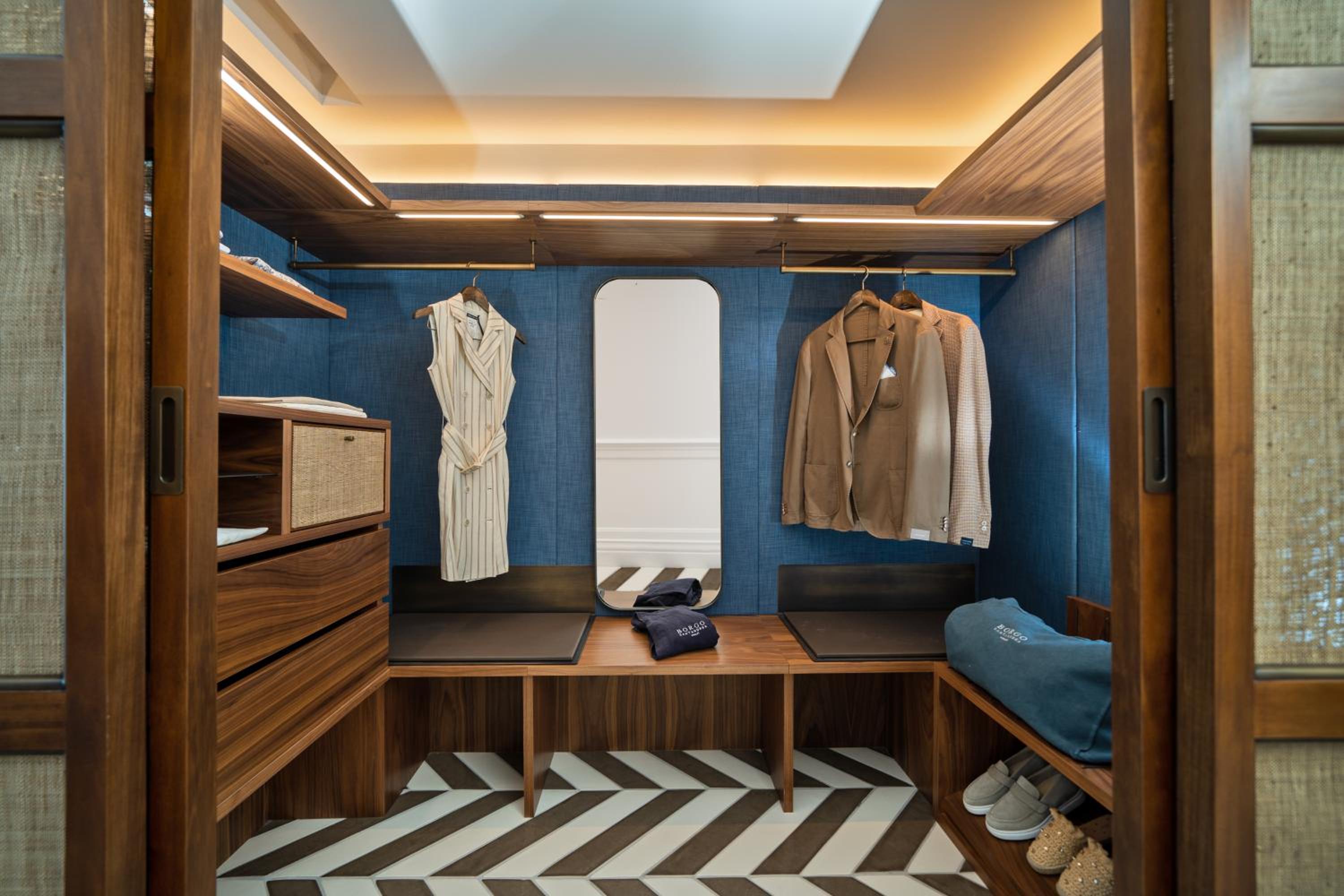 Junior Suite with Sea View - Photo 12