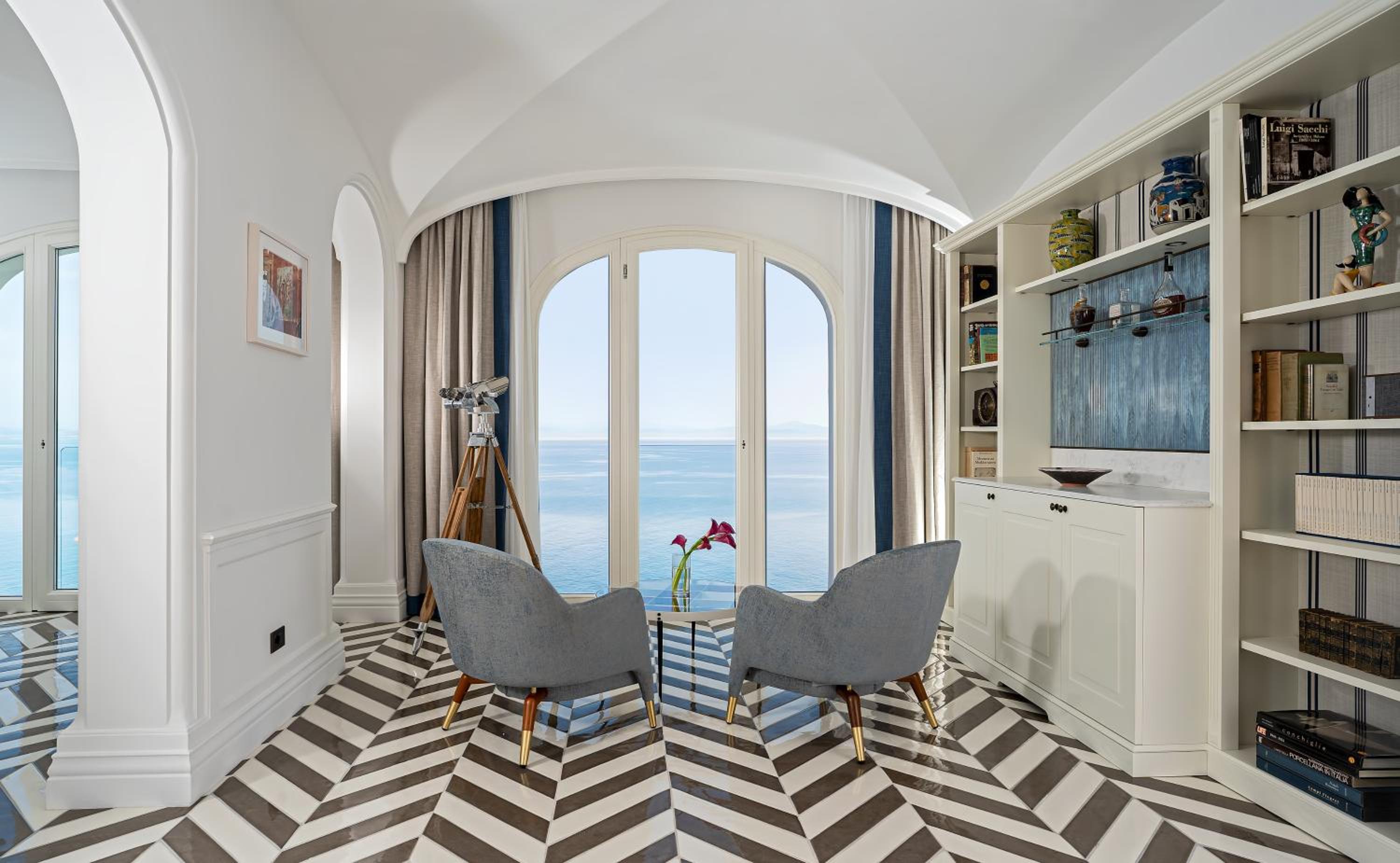 Junior Suite with Sea View - Photo 11