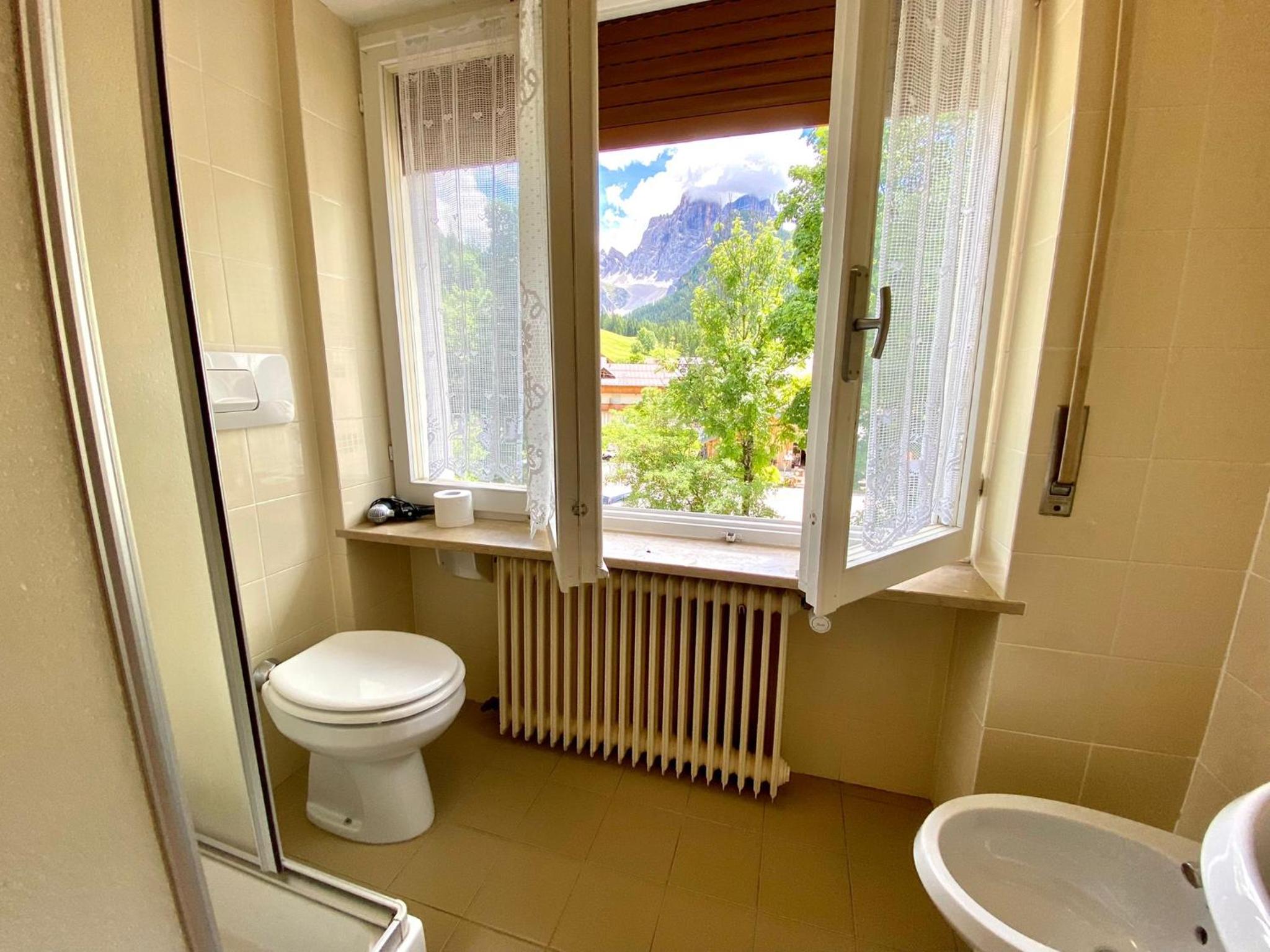 Double Room - Photo 7