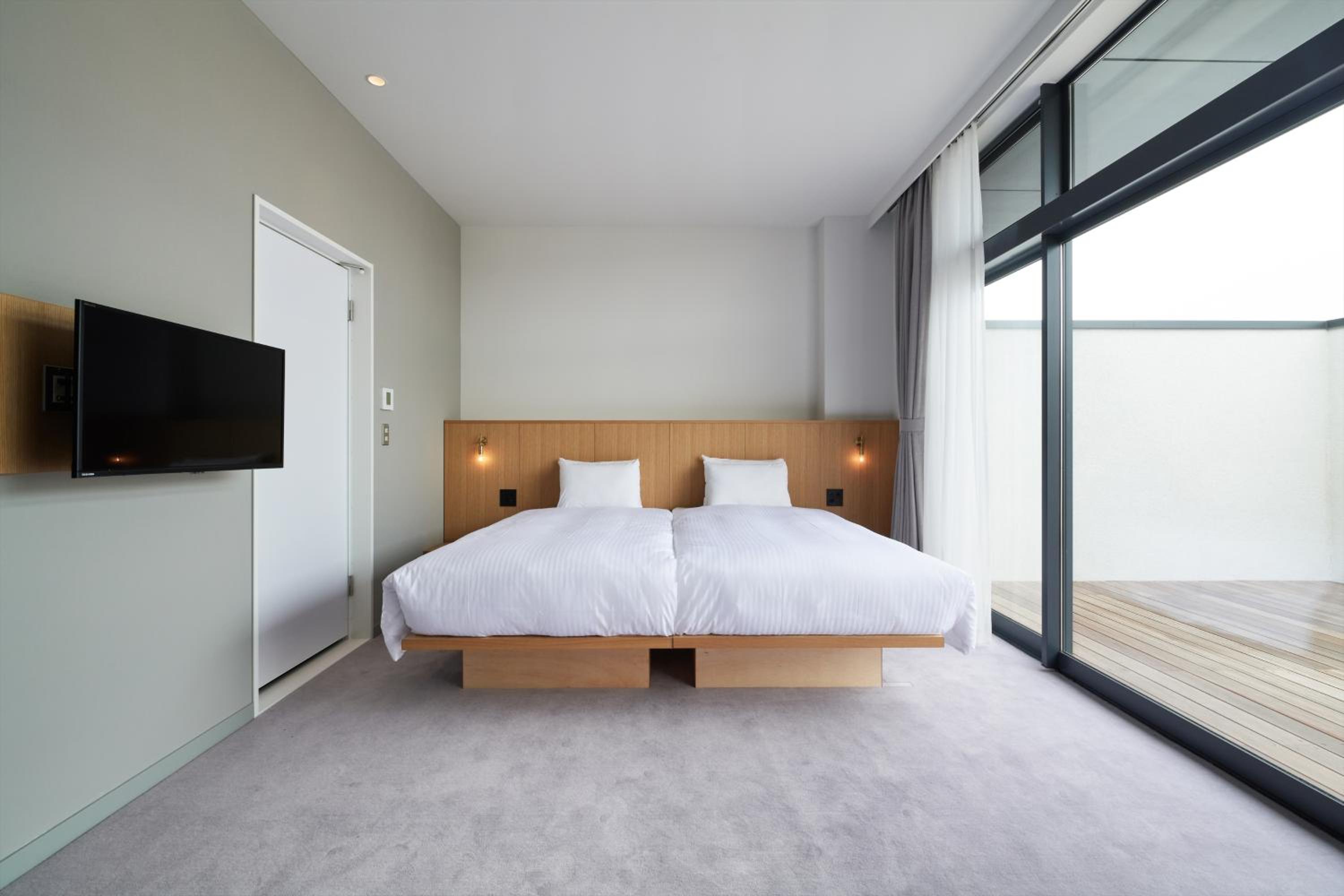 Mustard Deluxe With Extra Bed (3 People Only) photo 2