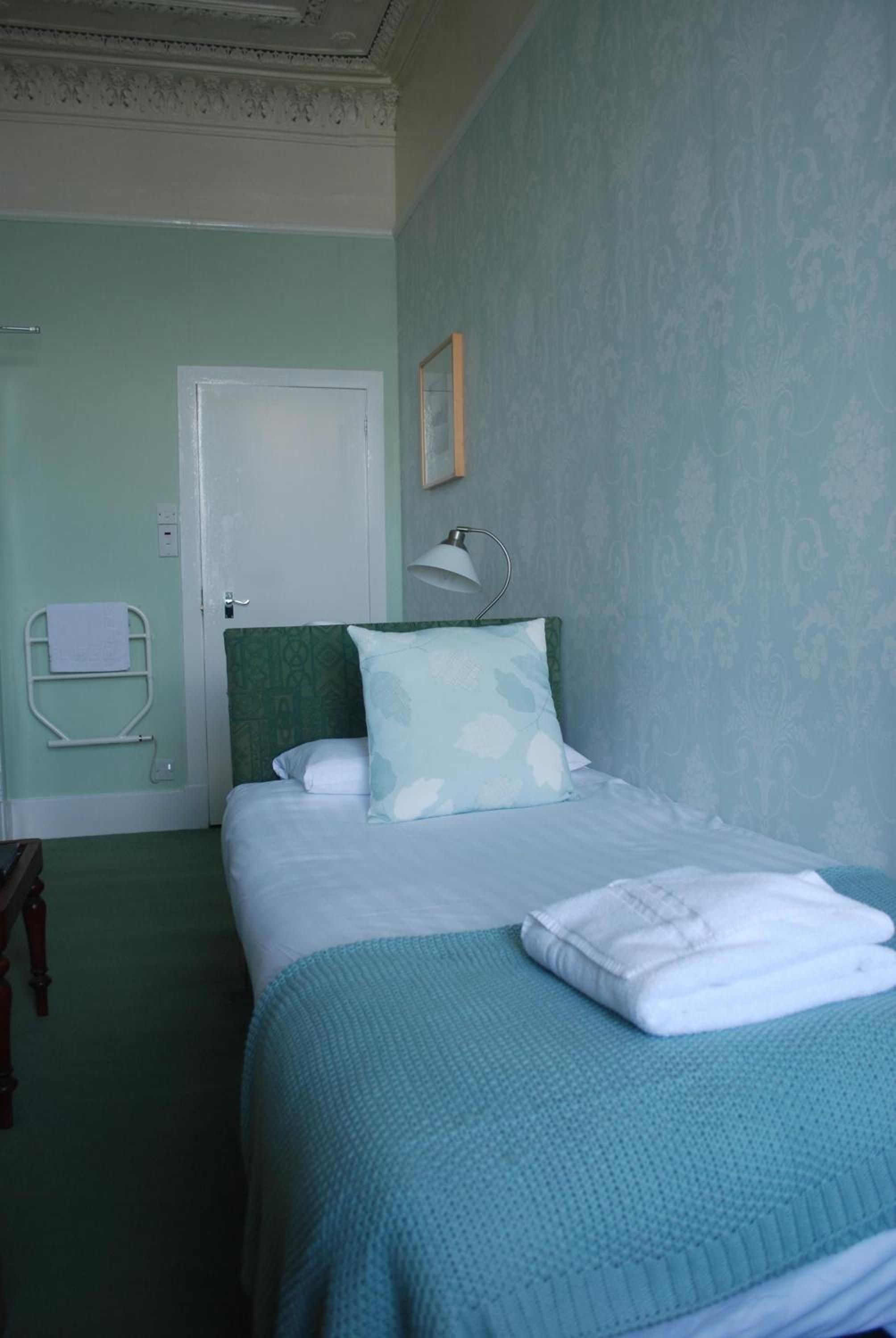 Standard Single Room with Sea View