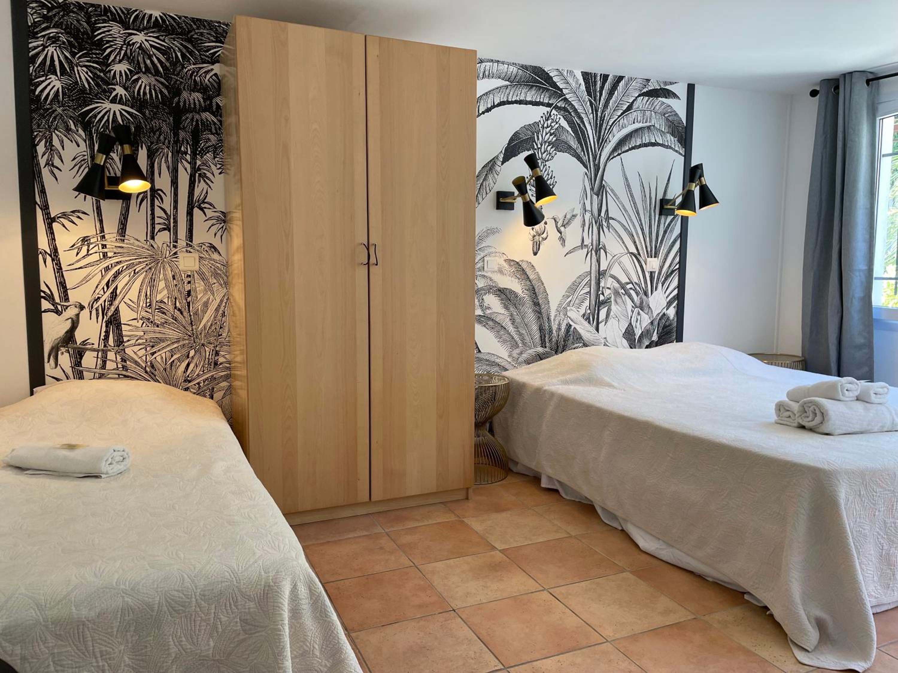 Triple Room Terrace with Garden View photo 2