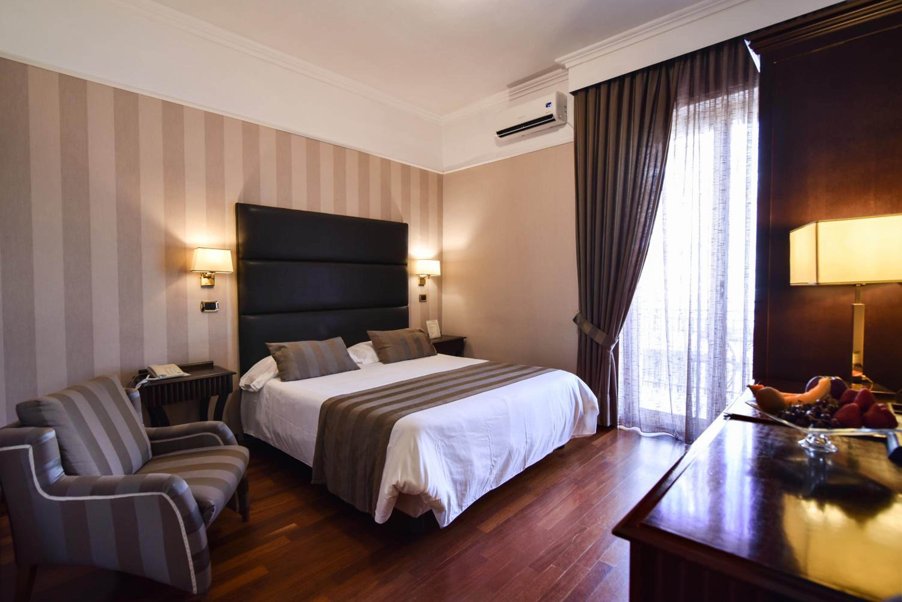 Superior Double Room - Photo 13