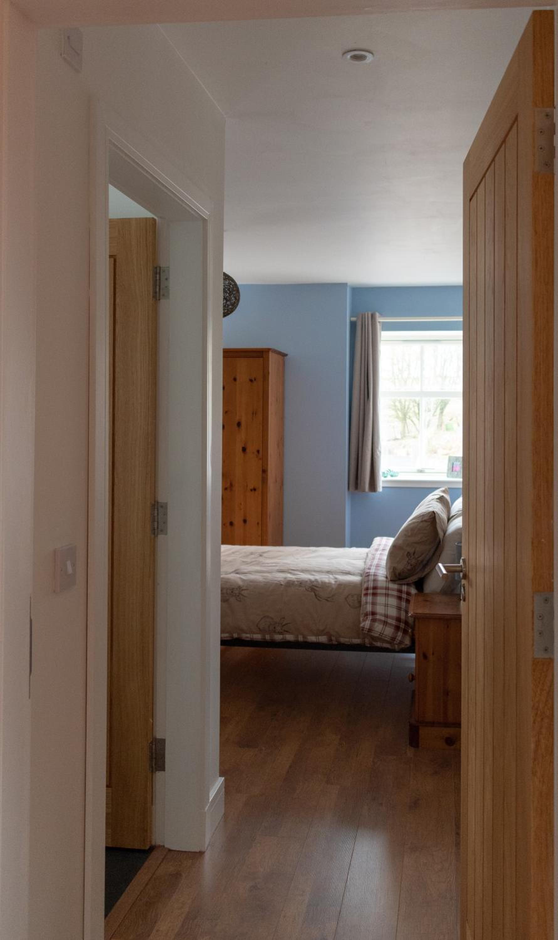 Deluxe King Room photo 2