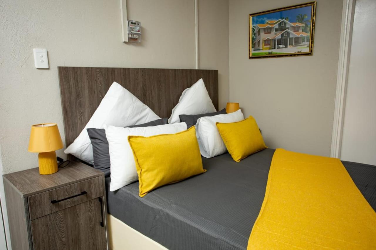 Deluxe Double or Twin Room - Photo 5